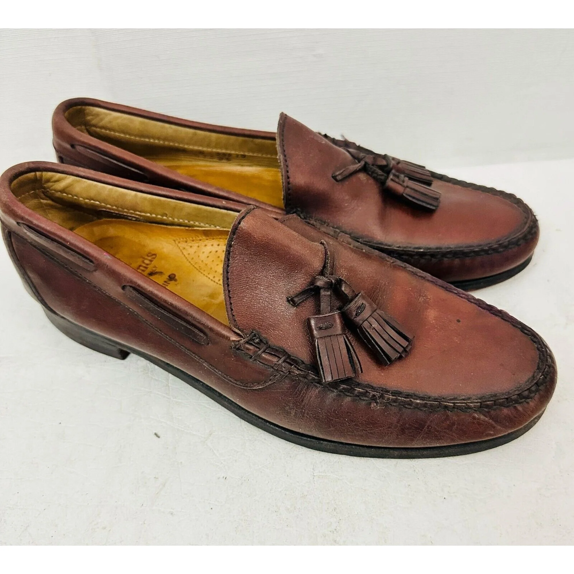 allen-edmonds-urbino-mens-10-5-d-brown-calfskin-tassel-moccasins-01.jpg