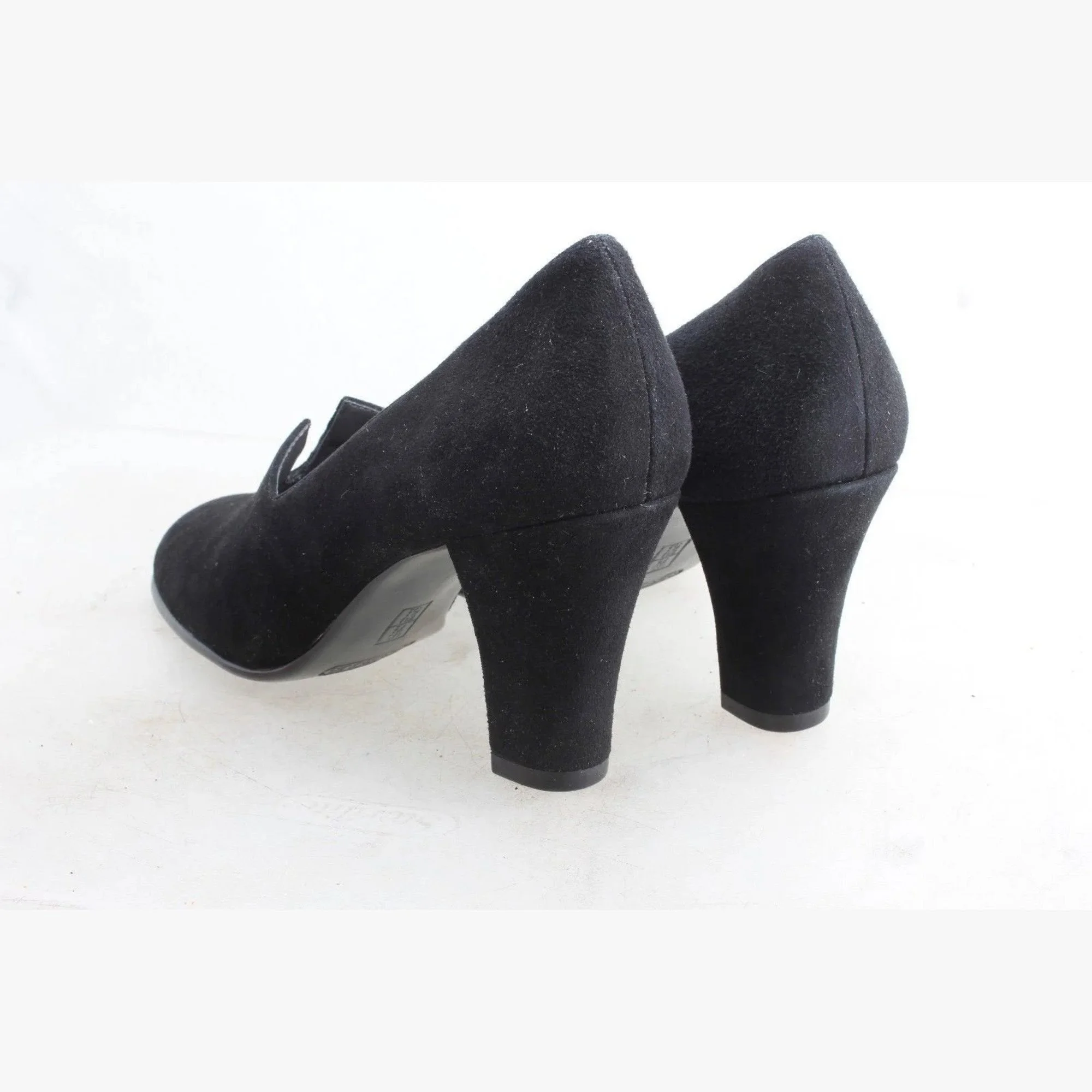 aerosoles-strole-around-004-black-suede-pumps-womens-7-5m-02.jpg