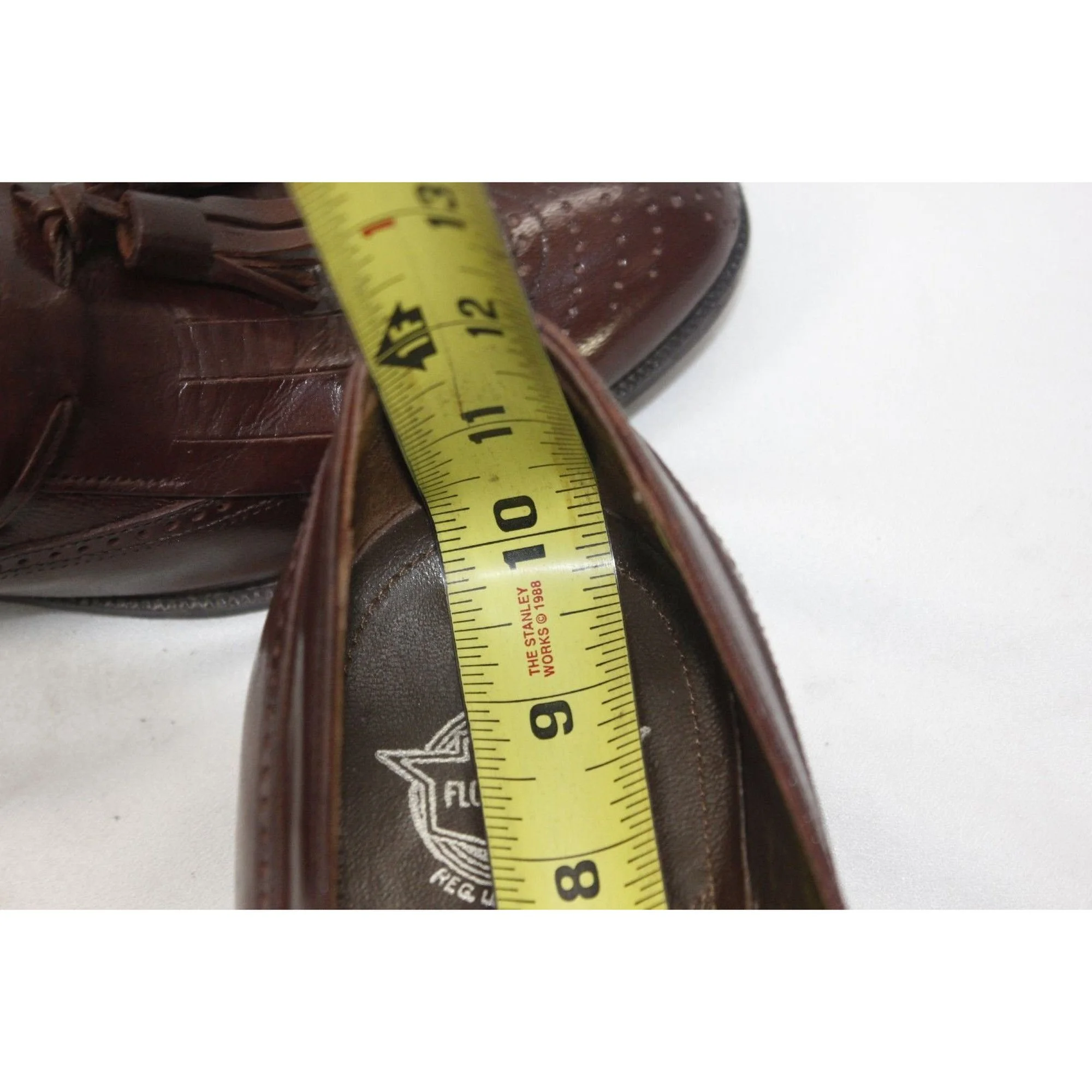 florsheim-burgundy-loafers-dress-shoes-sz-8-d-33502-tassle-kilt-10.jpg