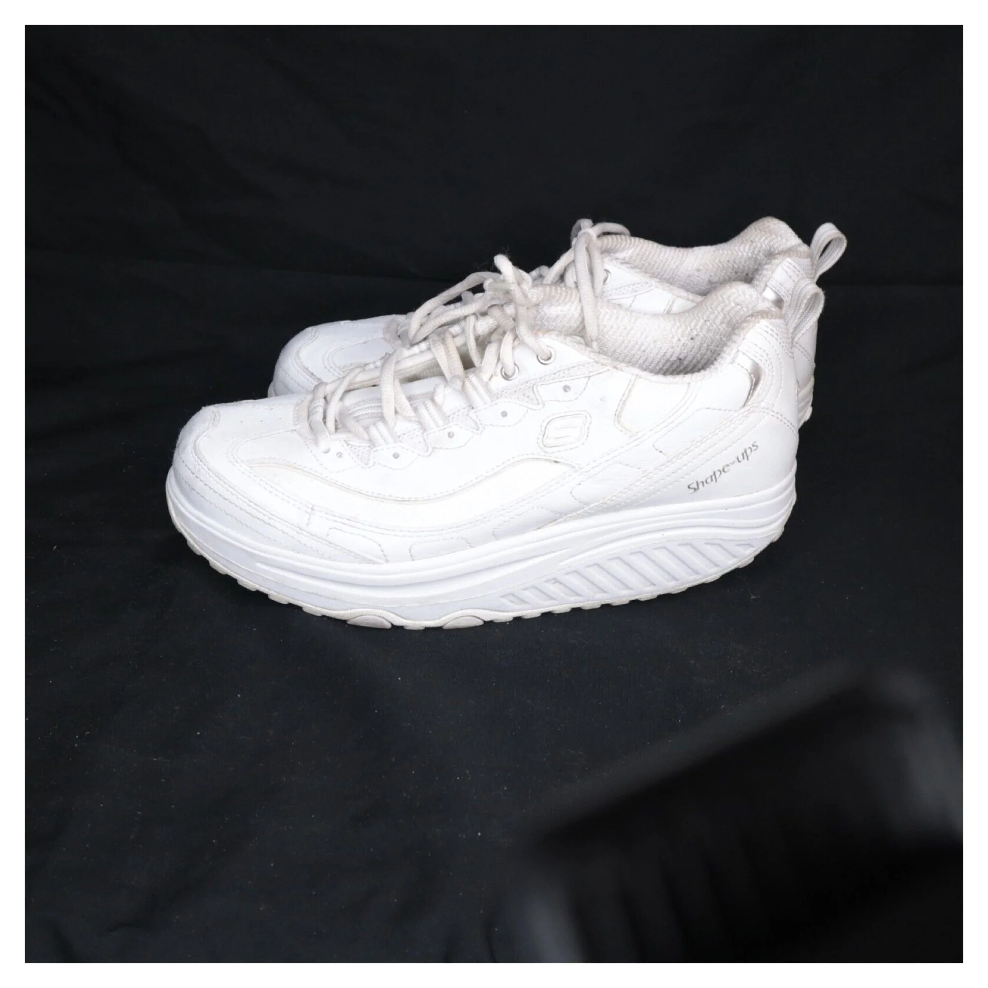 skechers-11800-shape-ups-white-walking-shoes-womens-size-9-5-02.jpg