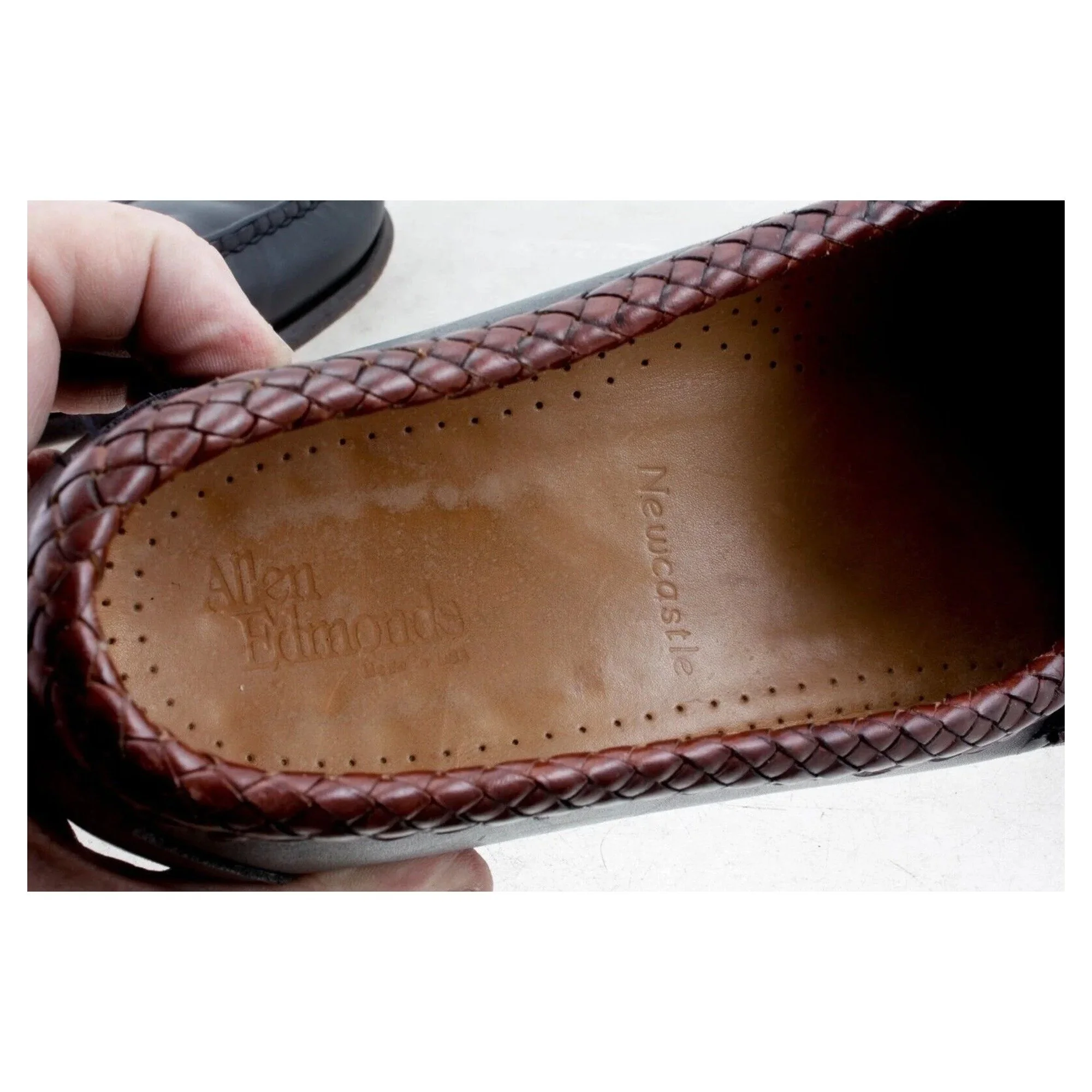 allen-edmonds-newcastle-black-brown-leather-slip-on-loafers-mens-size-11-5-b-made-in-usa-04.jpg