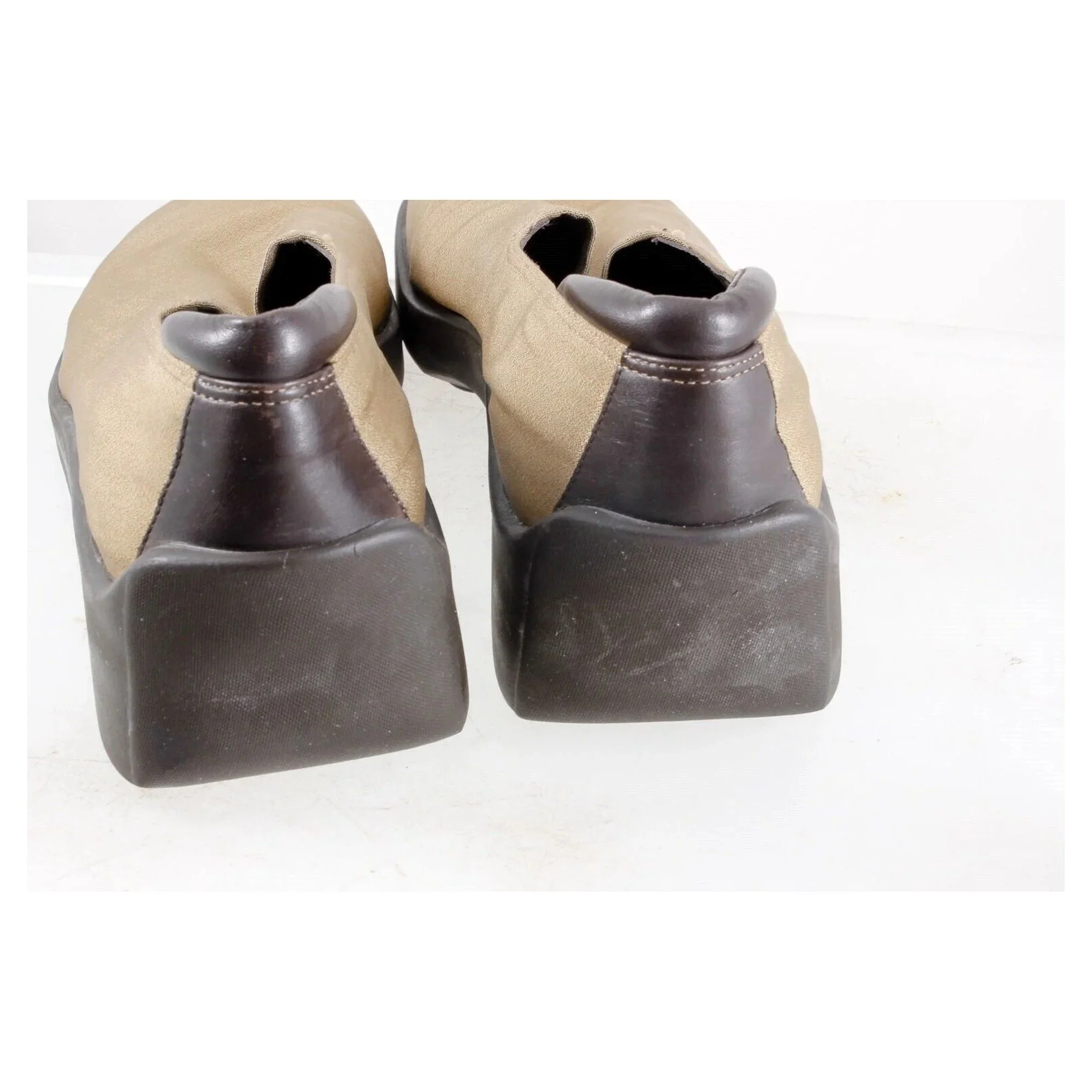 donald-j-pliner-womens-tan-slip-on-comfort-clogs-size-9-m-made-in-italy-03.jpg