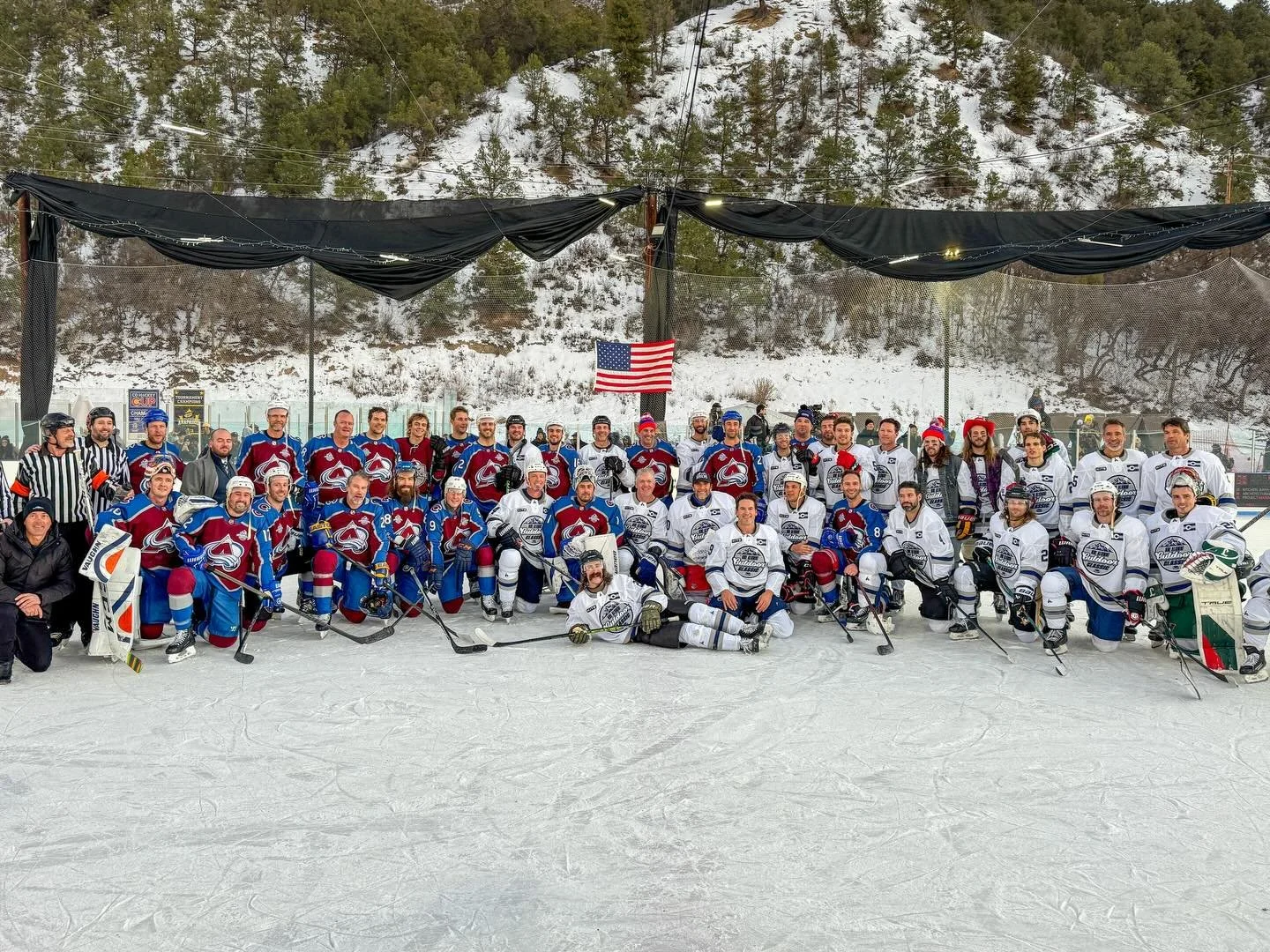 Last year&rsquo;s outdoor classic lives rent free in our heads. Something tells us December is going to hit even harder. 👀🔥#nhlalumni #nhloutdoorclassic #coloradoextremehockey #forthekids