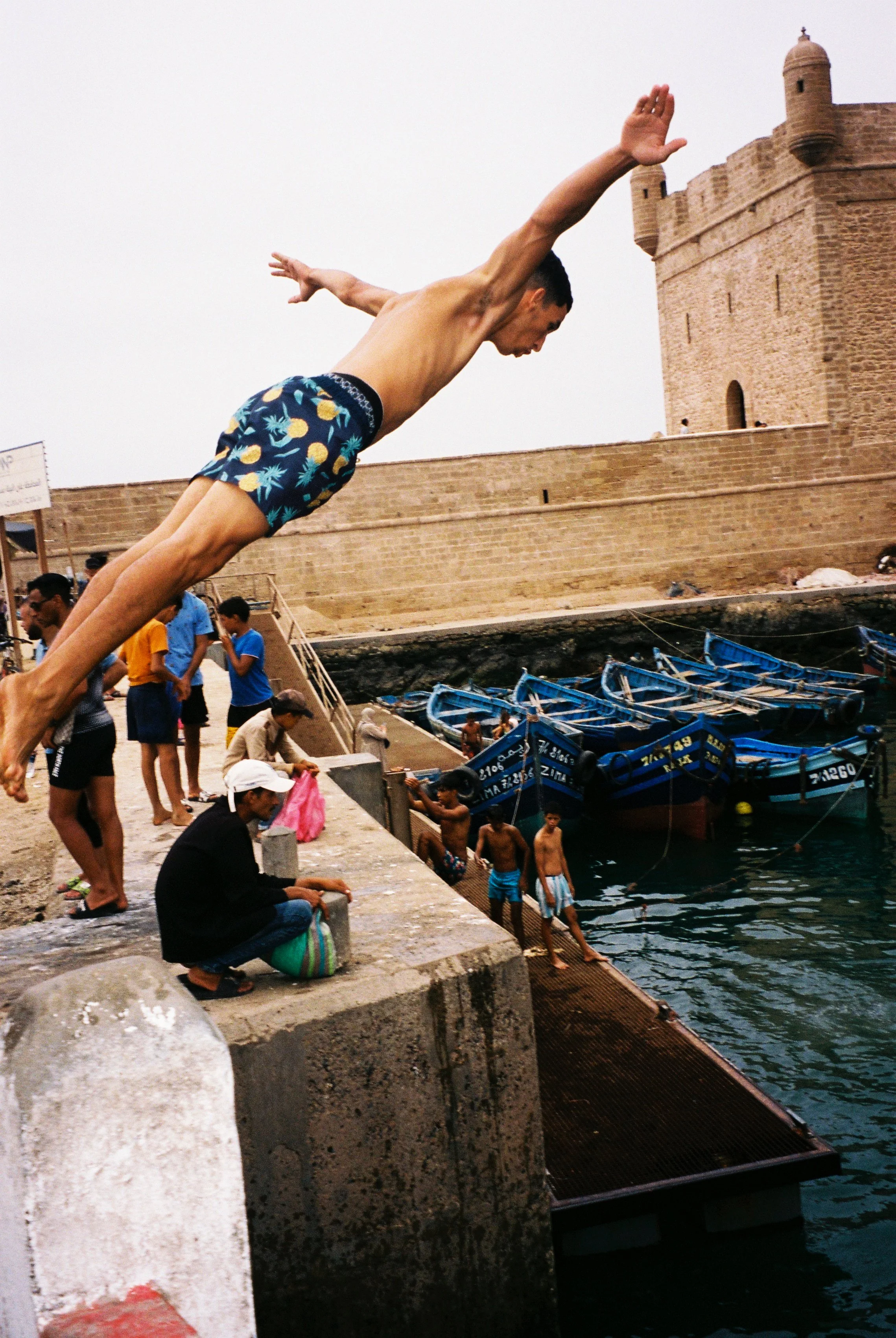 B007995-R1-13-14A copie.jpg