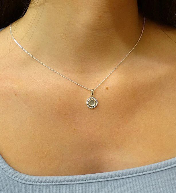 circular_cz_necklace.jpeg
