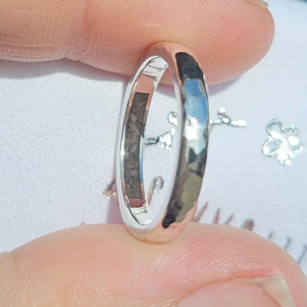 No Stone Hammered Internal Channel Ring (Unisex)