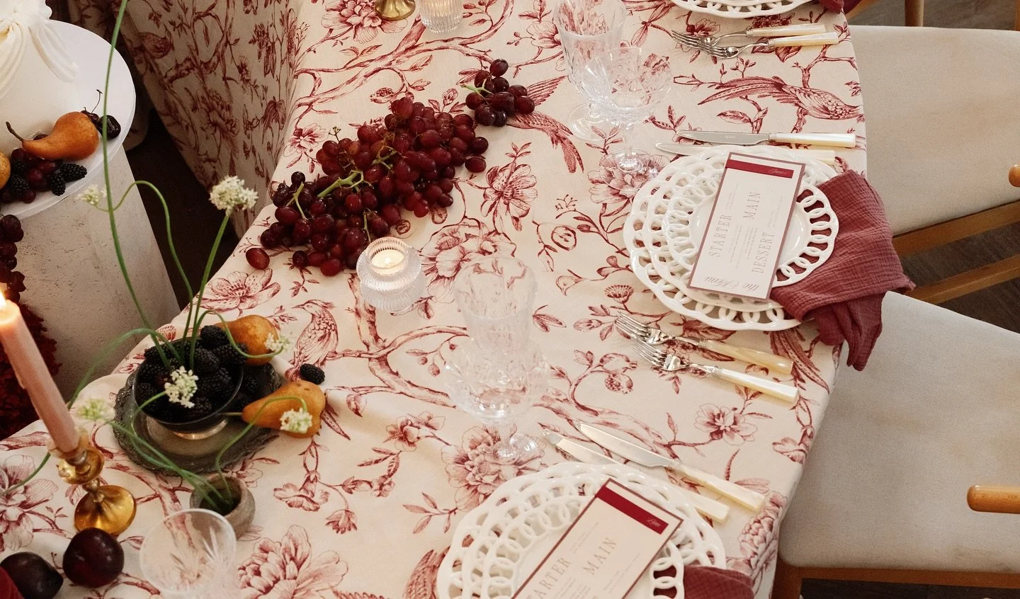Curtain call at @theclaytheatre 

Planning and Concept: @melaniepaigeevents
Photographer: @sarahcooperweddings
Florals and Decor: @gatherandgracedesigns
Content Creator: @lovekaptured
Linens: @nuagedesignsinc
Calligrapher and Paper Goods: @andimejiac