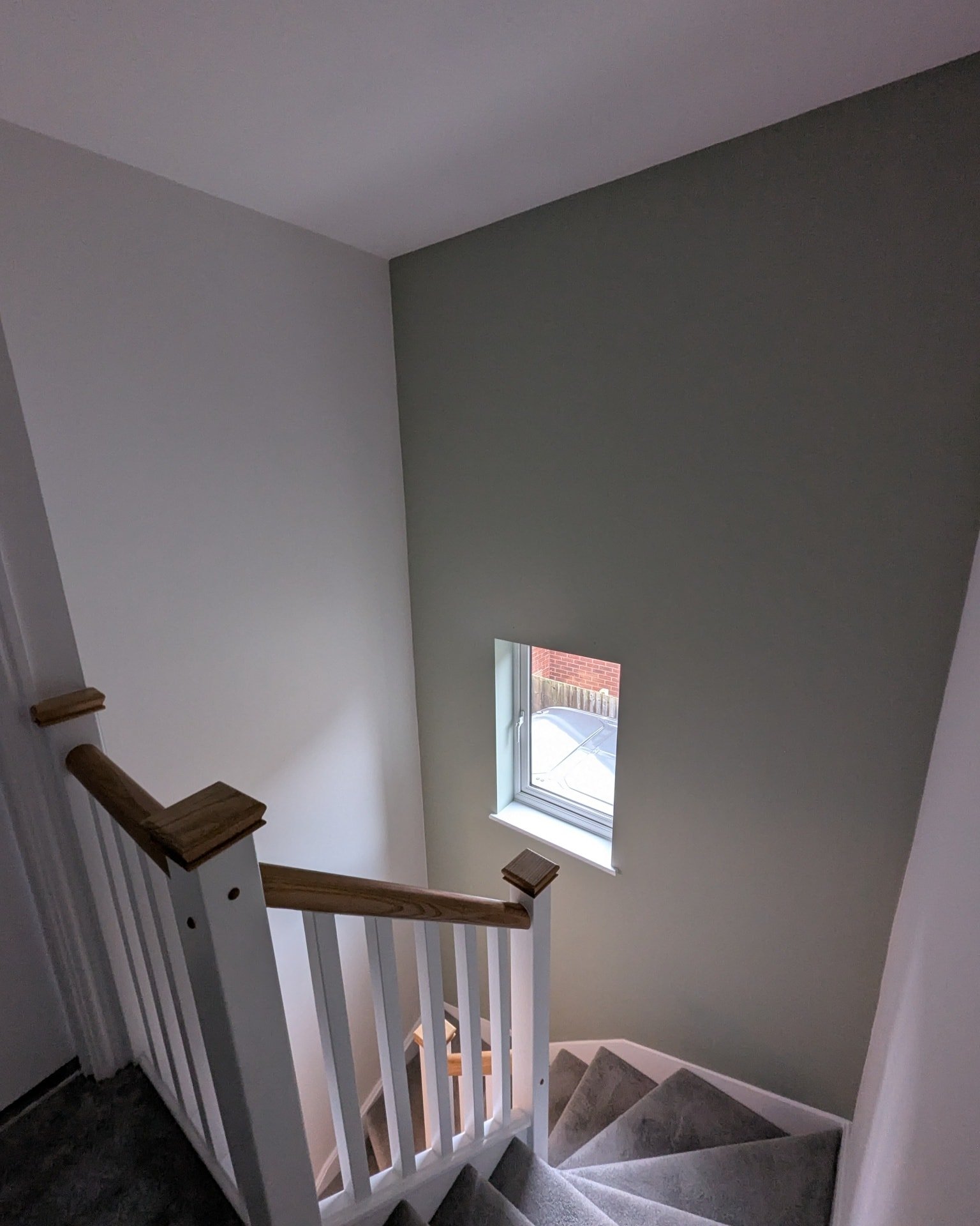 ☎️ 07732 519230 
💻 www.iansmithpaintinganddecorating.co.uk 
✉️ ismithdecorating@gmail.com