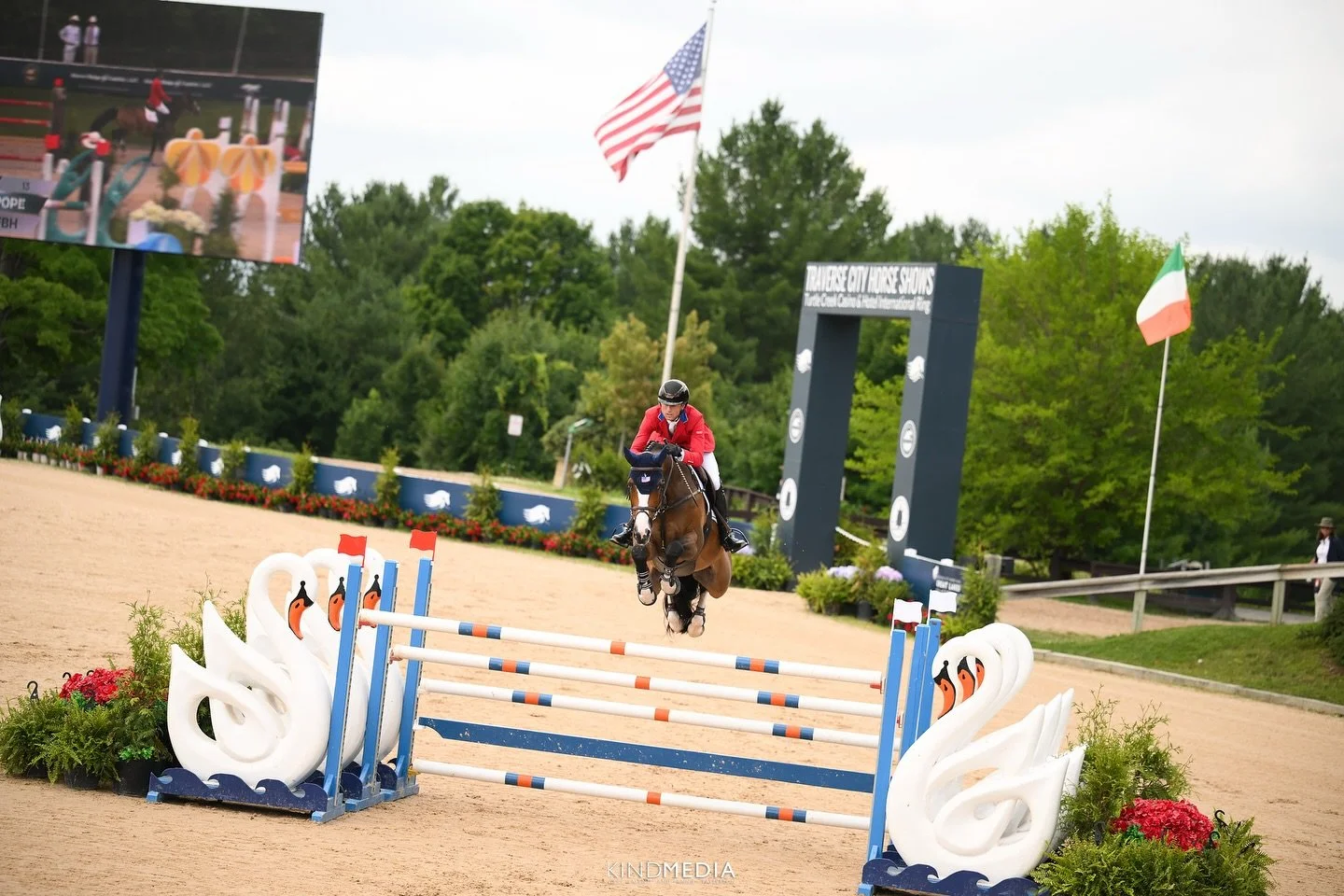 A day we won&rsquo;t forget for a long time&hellip;✨ A massive  congratulations to @usajumping &amp; @jpope12 on jumping to gold in the inaugural Nations Cup at @traversecityhorseshows🇺🇸🤍 

It was an honor to see all of Jacob&rsquo;s hard work pay