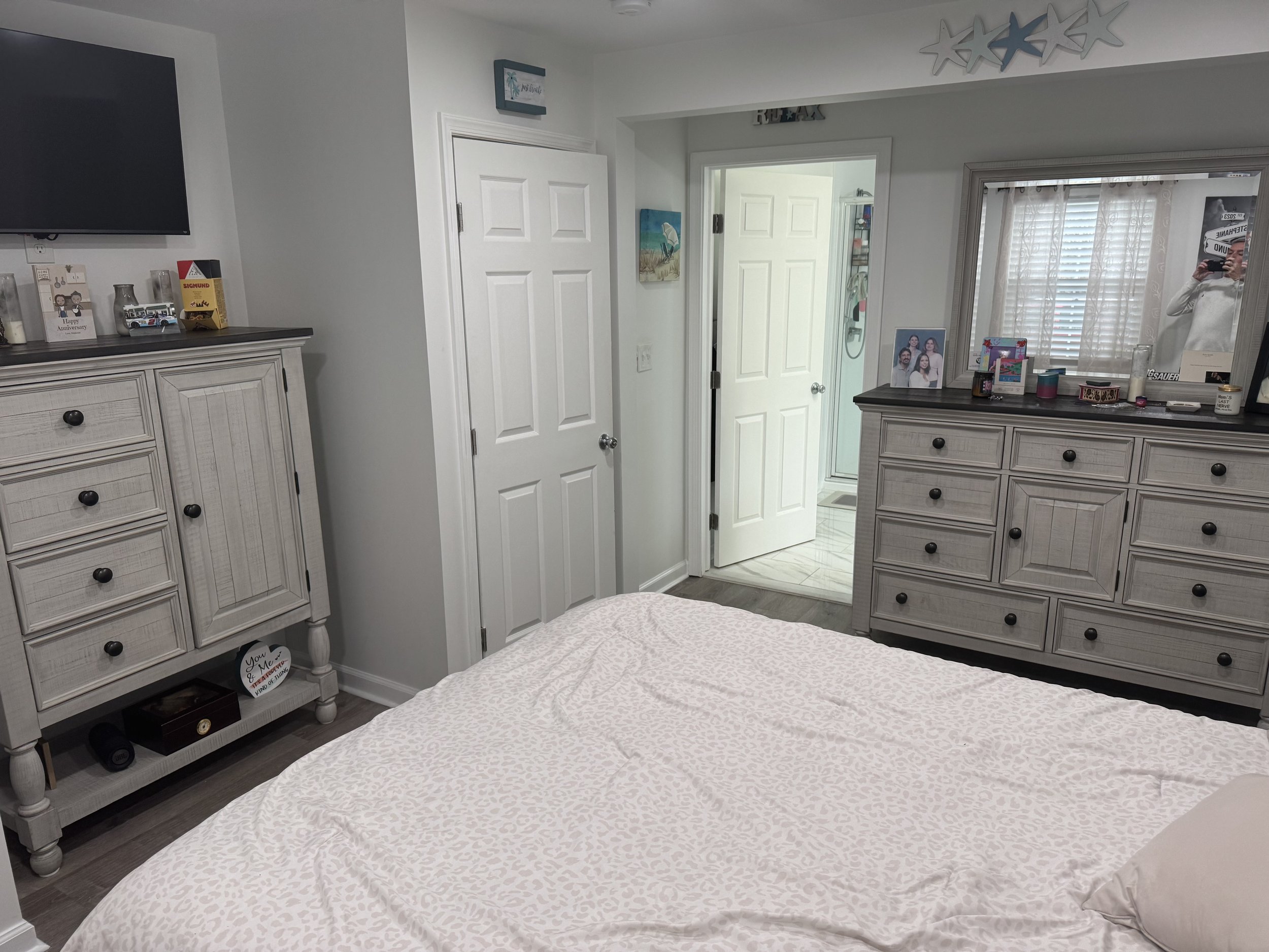 master bedroom 2.jpeg