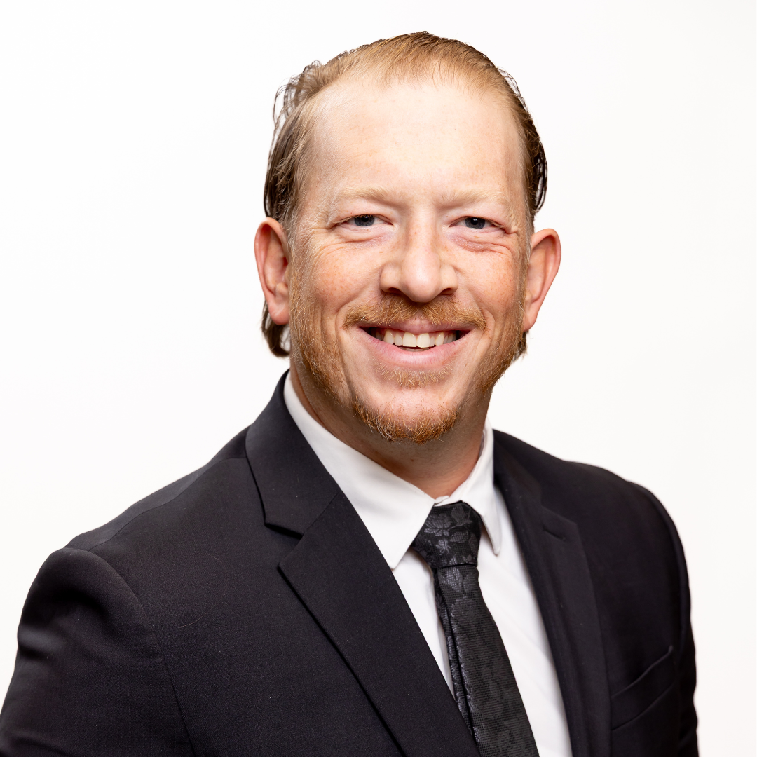 Greg Holmes