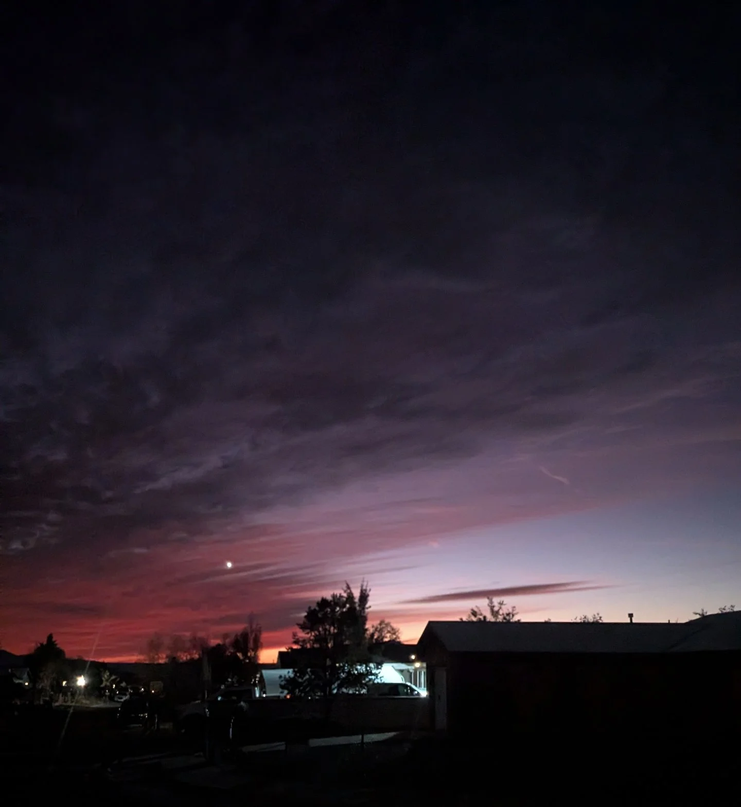 Hello Autumn. You have finally arrived! Love these river valley skies this time of year!