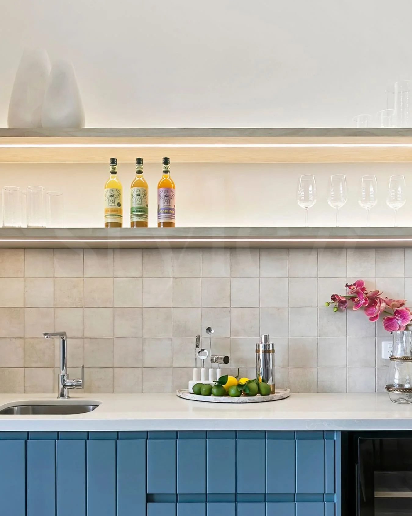 Property Styling in Hervey Bay

Some homes sell on location
Some homes sell on architecture 

The ones that truly stand out bring everything together.

Across Hervey Bay and the Fraser coast lifestyle buyers are drawn homes that feel balanced and cal