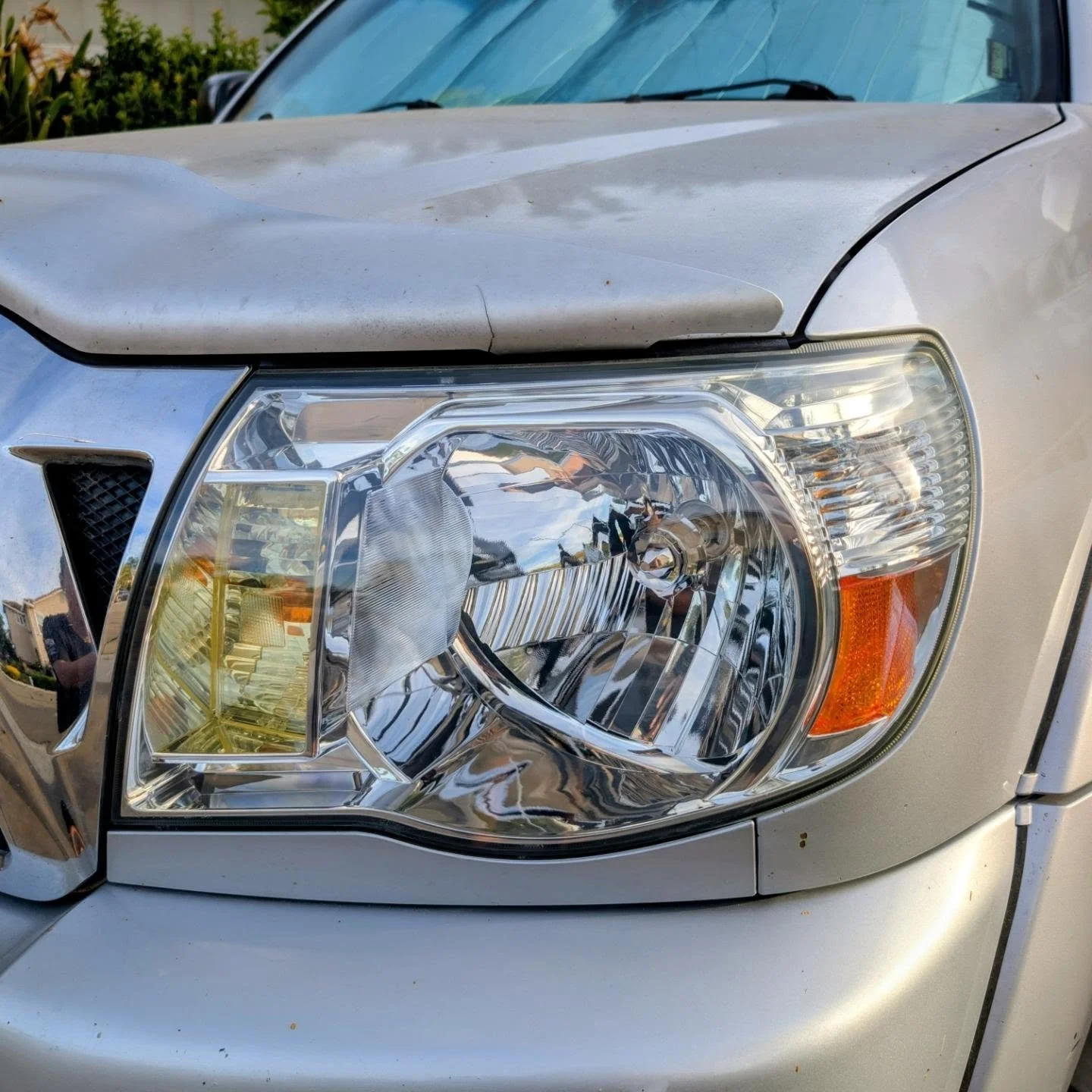 2005 Toyota Tacoma SR5 headlight restoration after