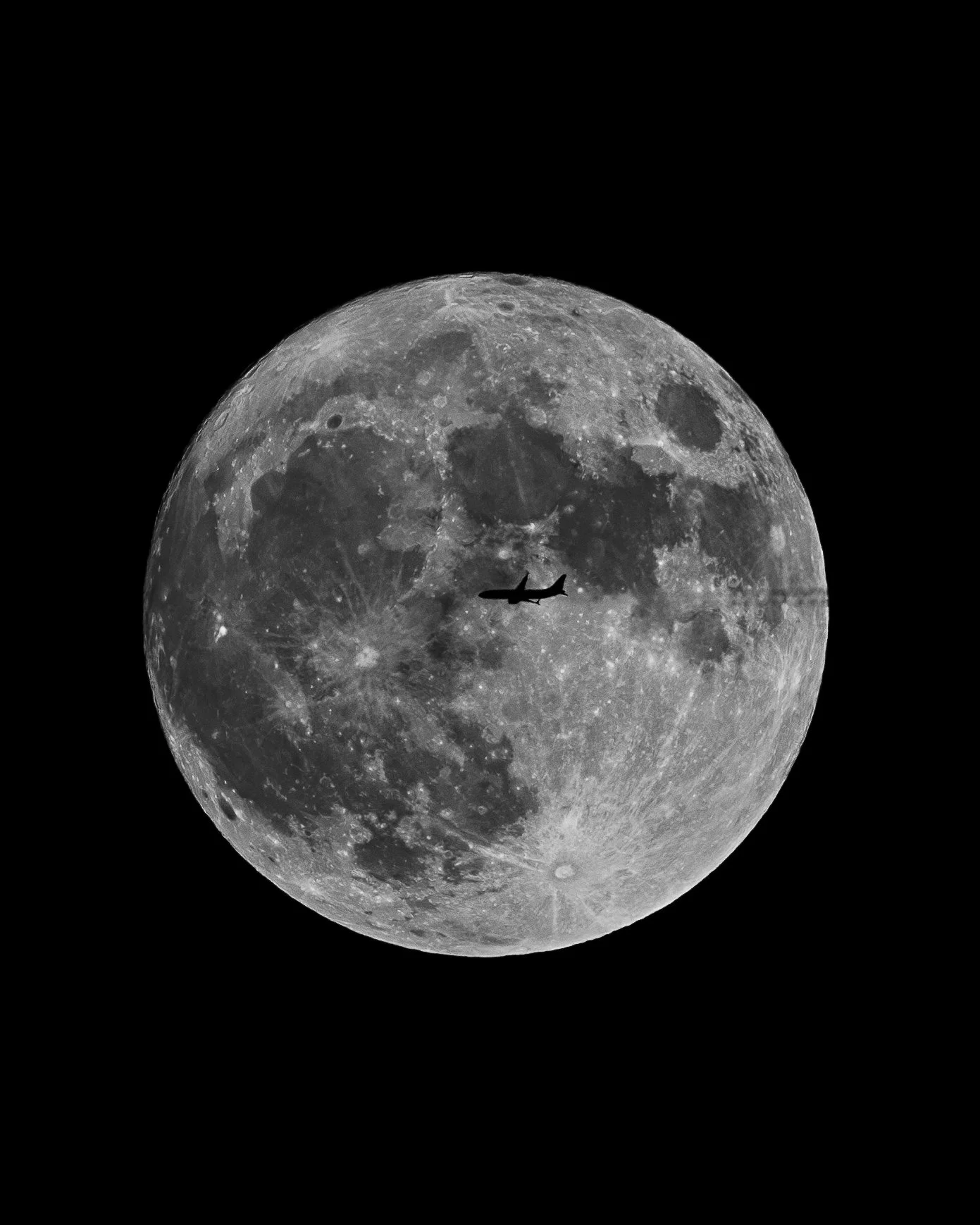 008-lunarairplanetransit-05-3.jpg