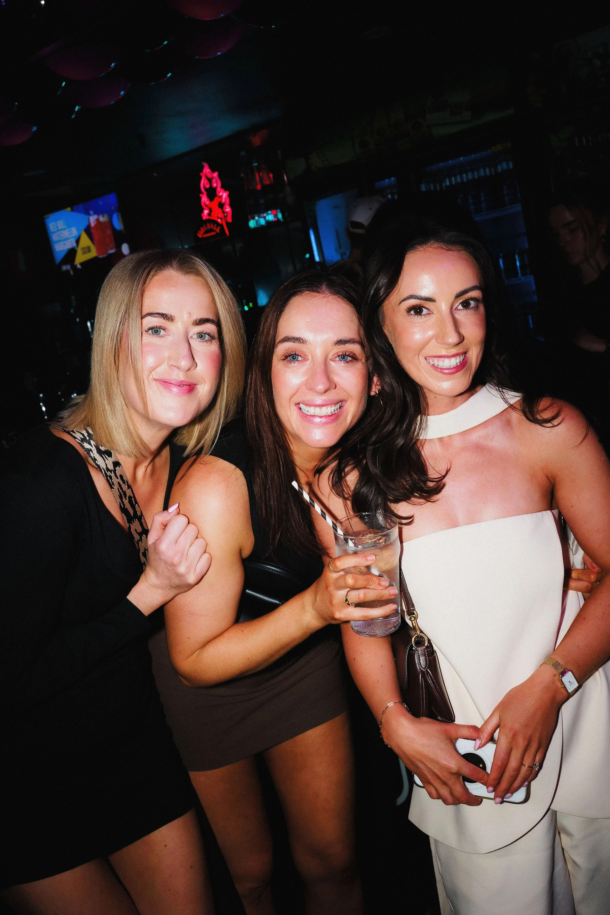 Retro16.05.26-16.jpg