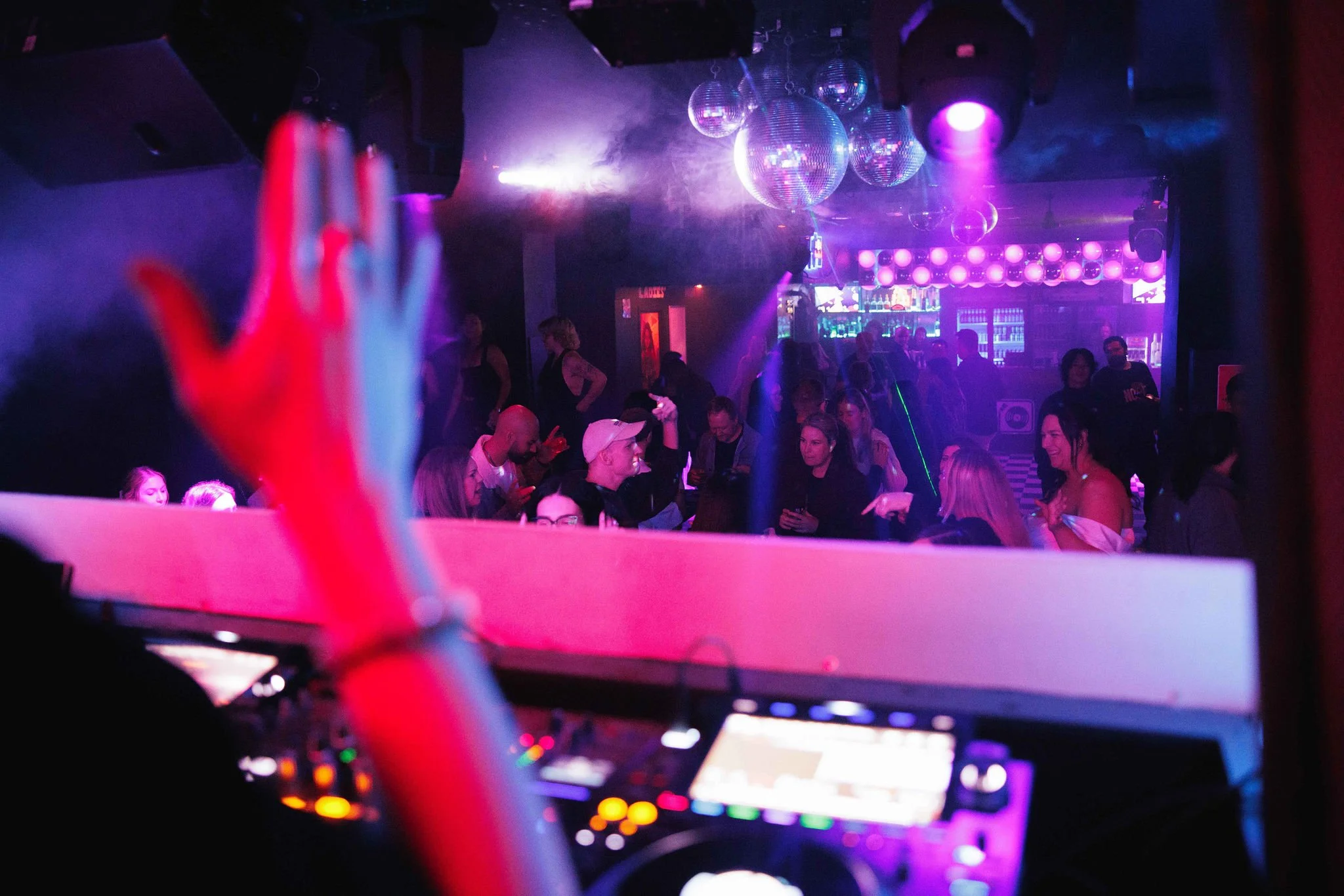 RetroClub-4.jpg