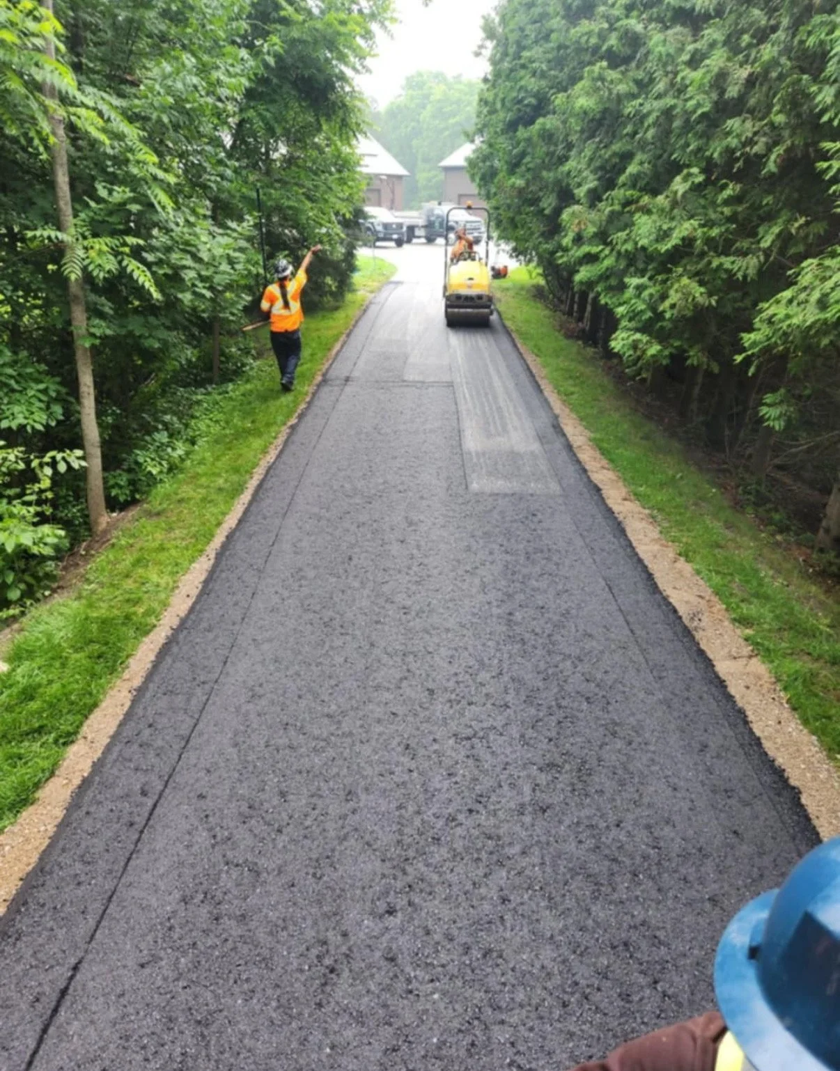 Residential Driveway Paving.JPG