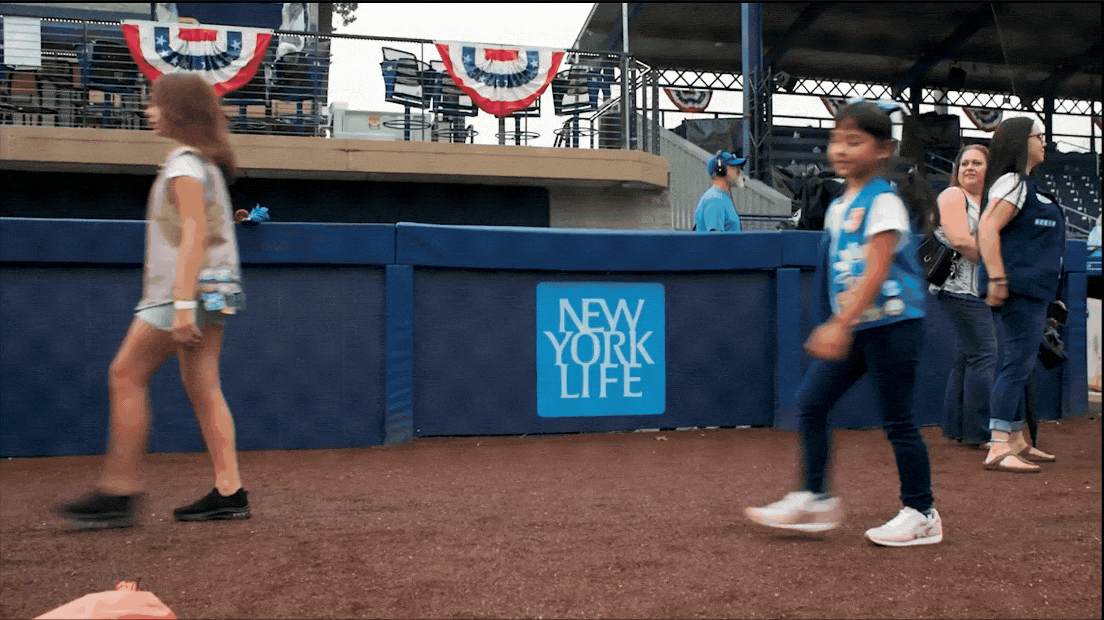 Adobe Express - Gif 1_NYL.gif