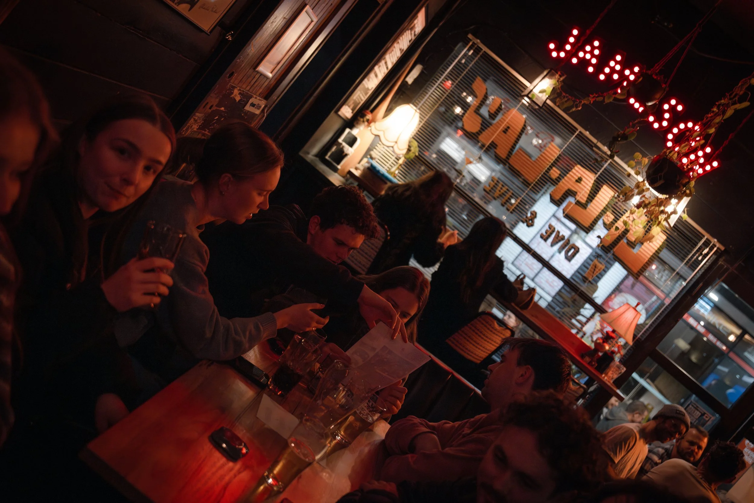The Trivia Tap - La La Las - Wollongong - 20250624 - 01.jpg