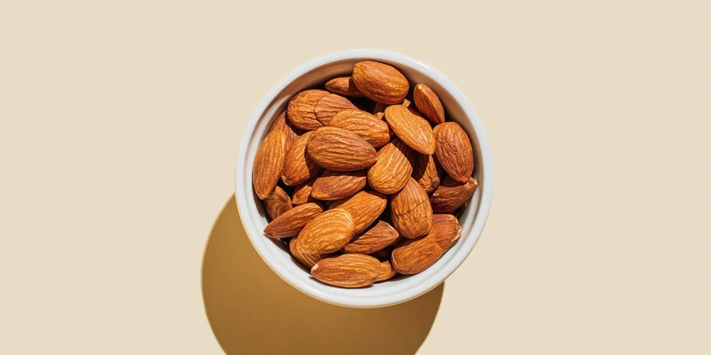 081023-Almonds-Social-8783dd085a374315adf1a5e7de164892.jpg