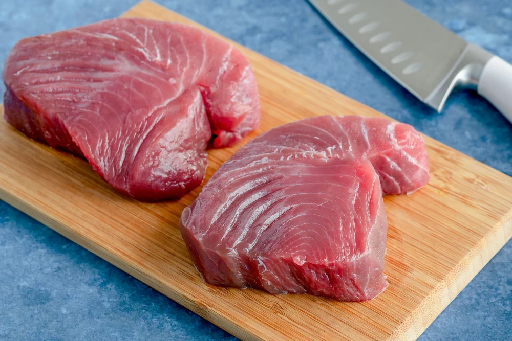 recipes_fish_basics_how-to-cook-tuna_-01-c631e06cb8fe414ea230216c48484925.jpg