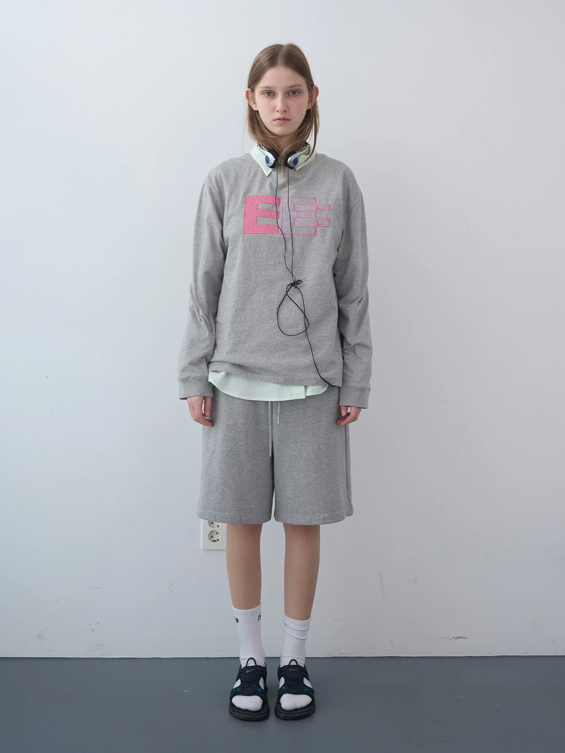 Pixel Logo Boxy LST (Grey)