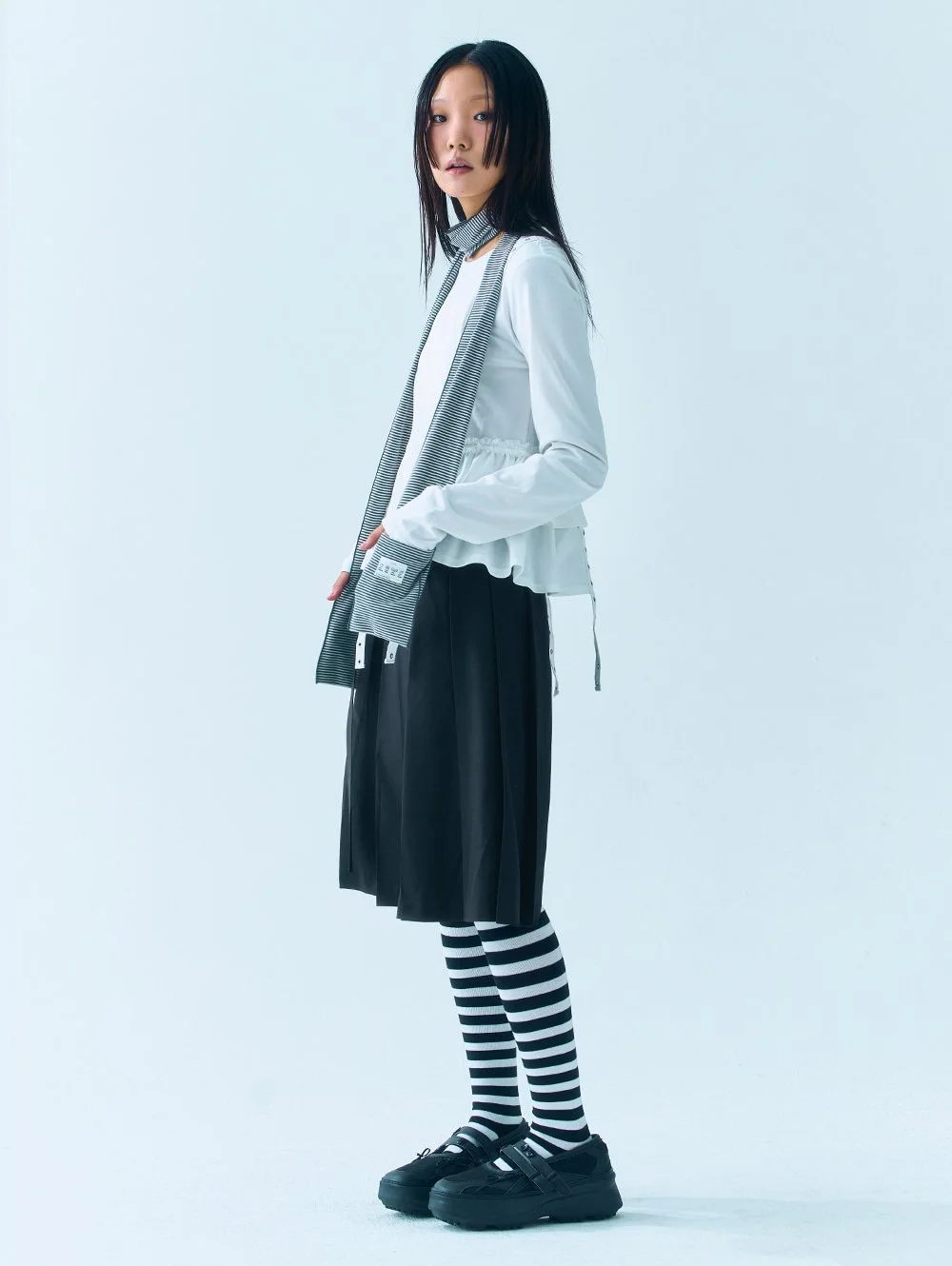 STRIPE POCKET SCARF [CHARCOAL]