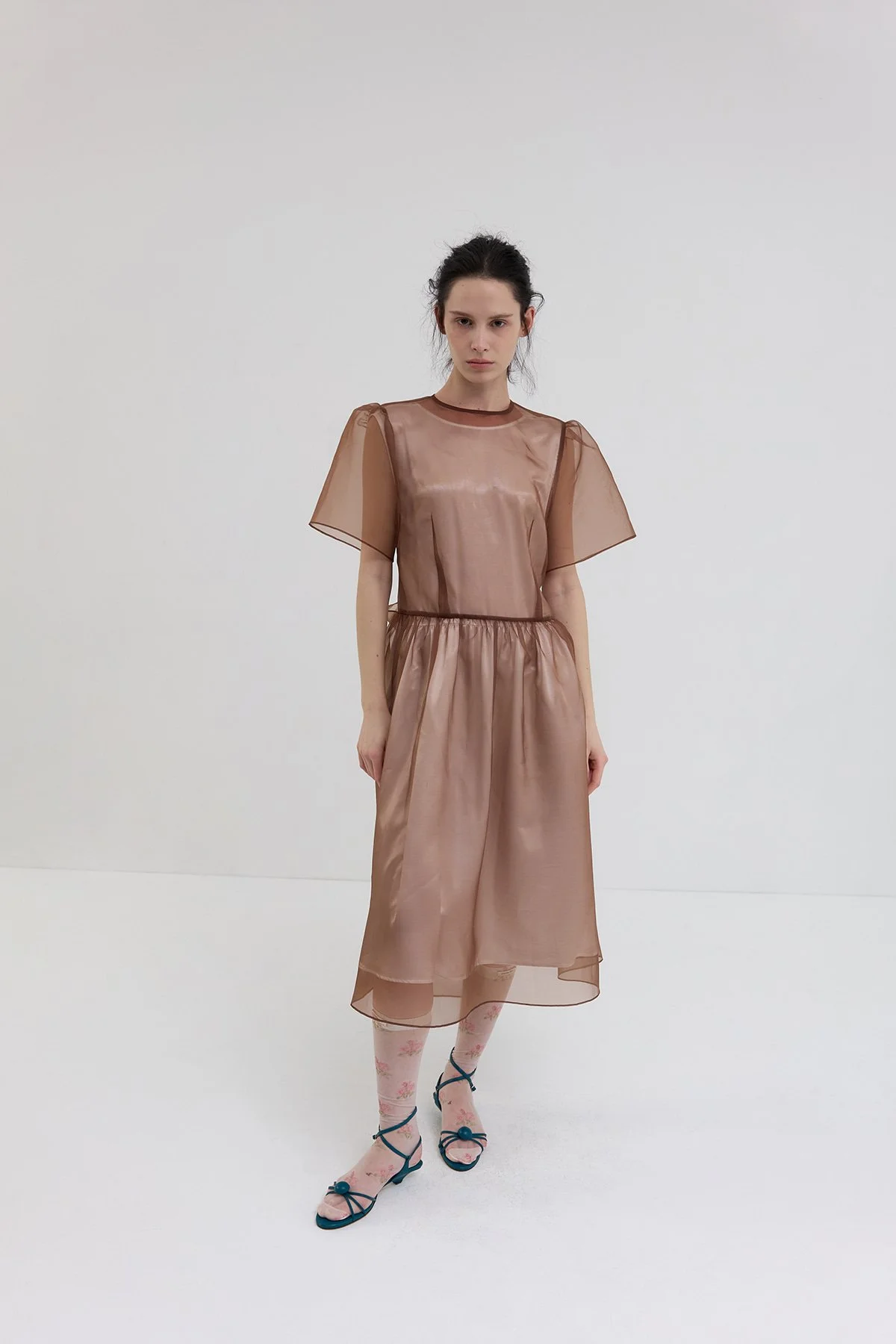 [EXCLUSIVE/SLIP DRESS SET] SIGNATURE ORGANZA DRESS_BROWN/WHITE
