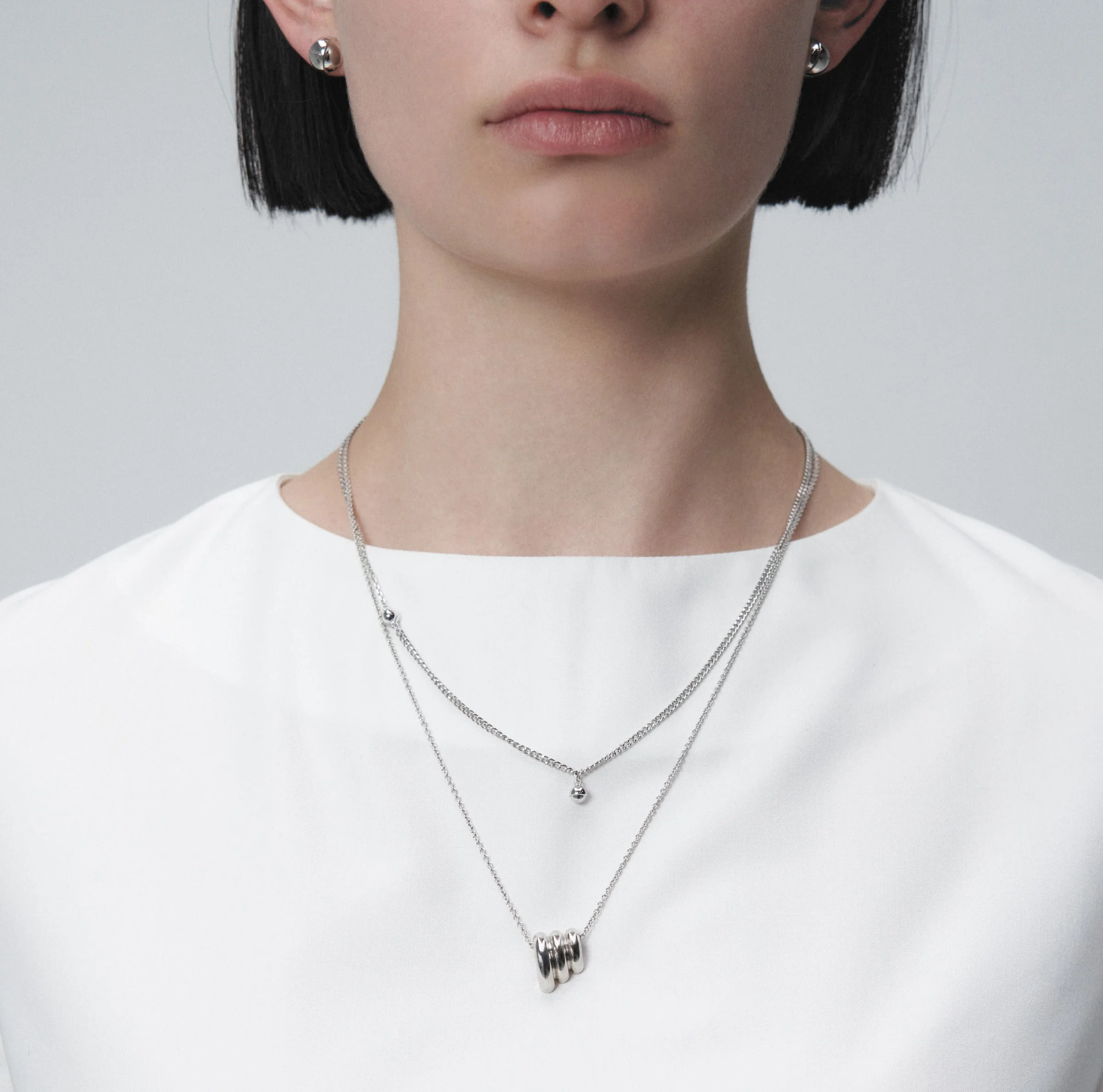 Gradient Triple Pipe Pendant Necklace