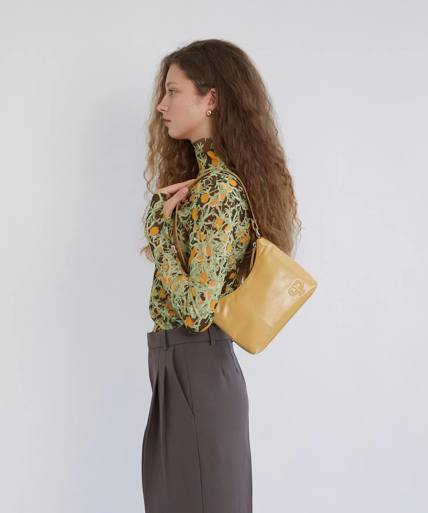 SPARKLING SQUARE HOBO BAG(BROWN BUTTER)