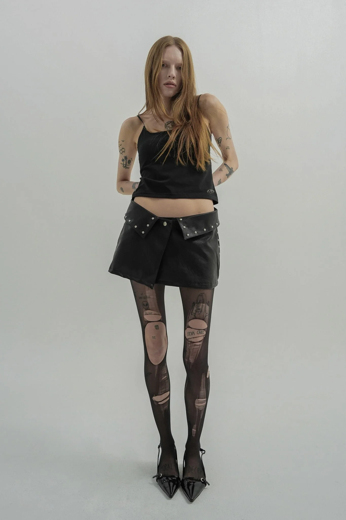 Bolt Stud Leather Skirt (BLACK)