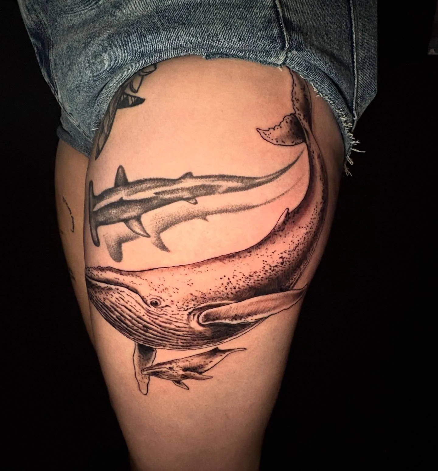 Black and grey sea life piece done by @deviousink1 @blastedtattoocare

@industryinks

@hornsandhalostattoostudio

#tattoo #tattoos #texasinked #inked #inkedmag #texasinkedmag #realistictattoo #realismtattoo #realisticart #blastedtattoocare #yournewfa