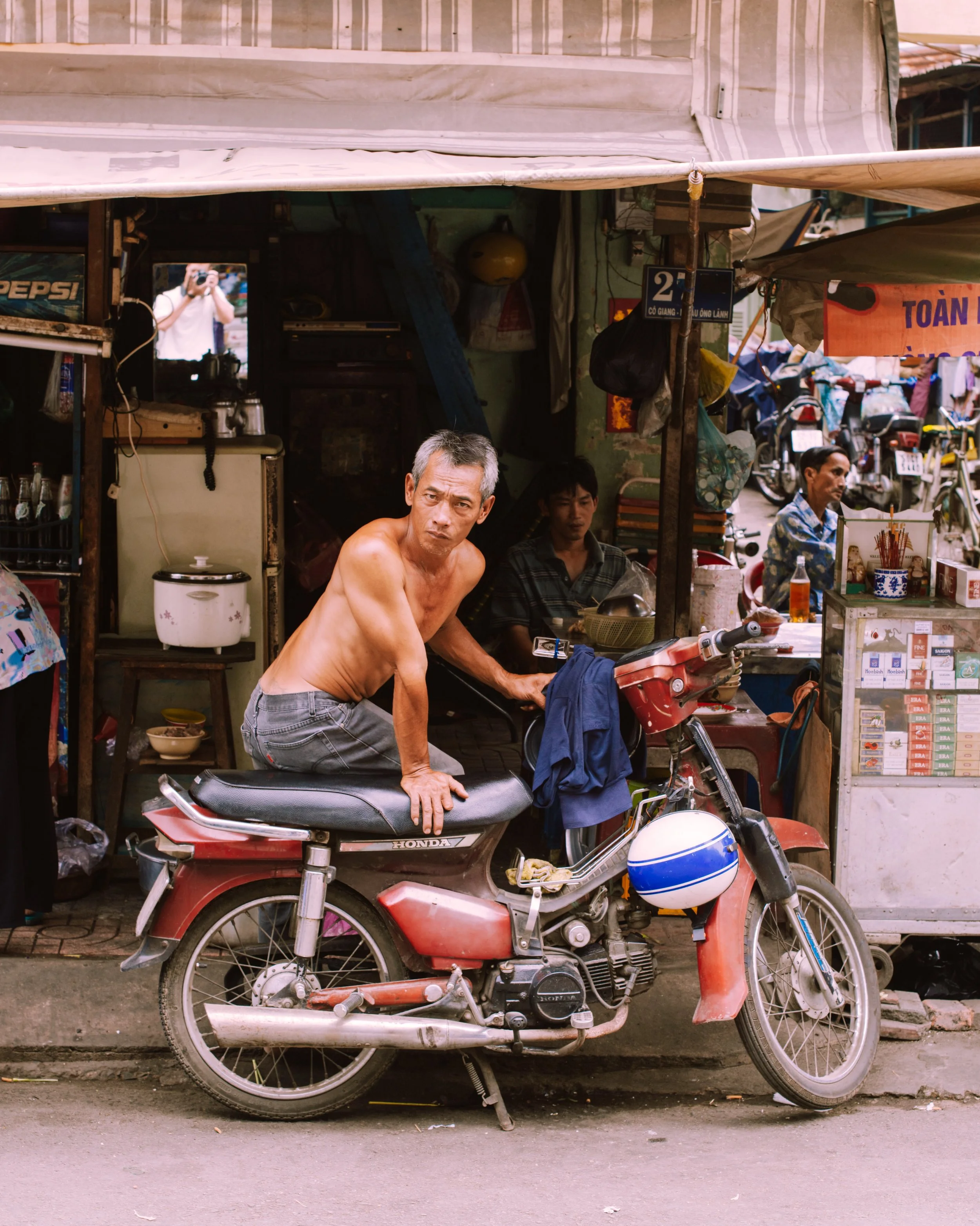 Vietnam Hanoi 1.jpeg