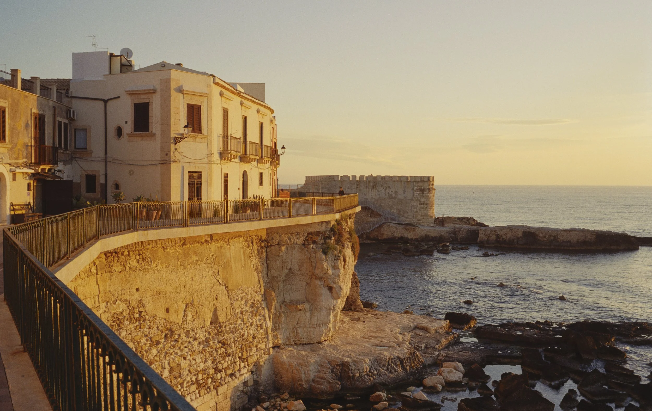 057_FULL_01_XXX LIGHTROOM-2.jpg