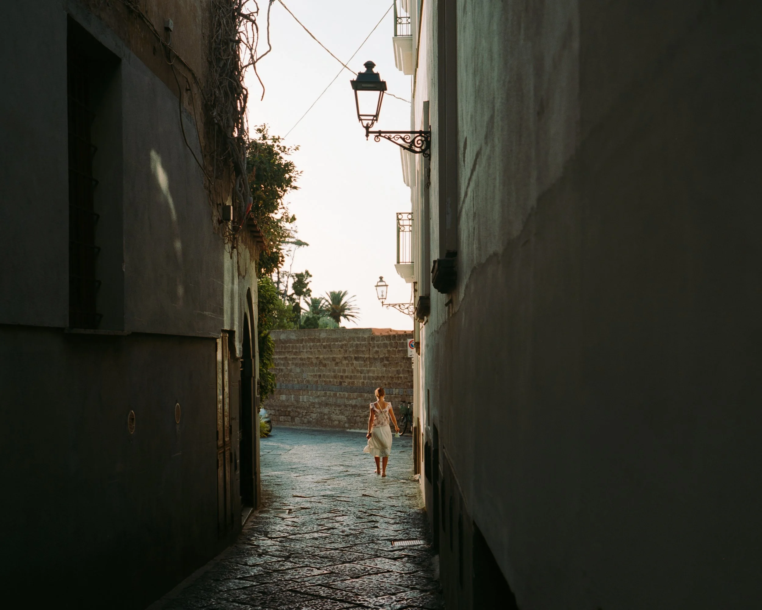 Woman in Gold Final (1 of 1).jpg