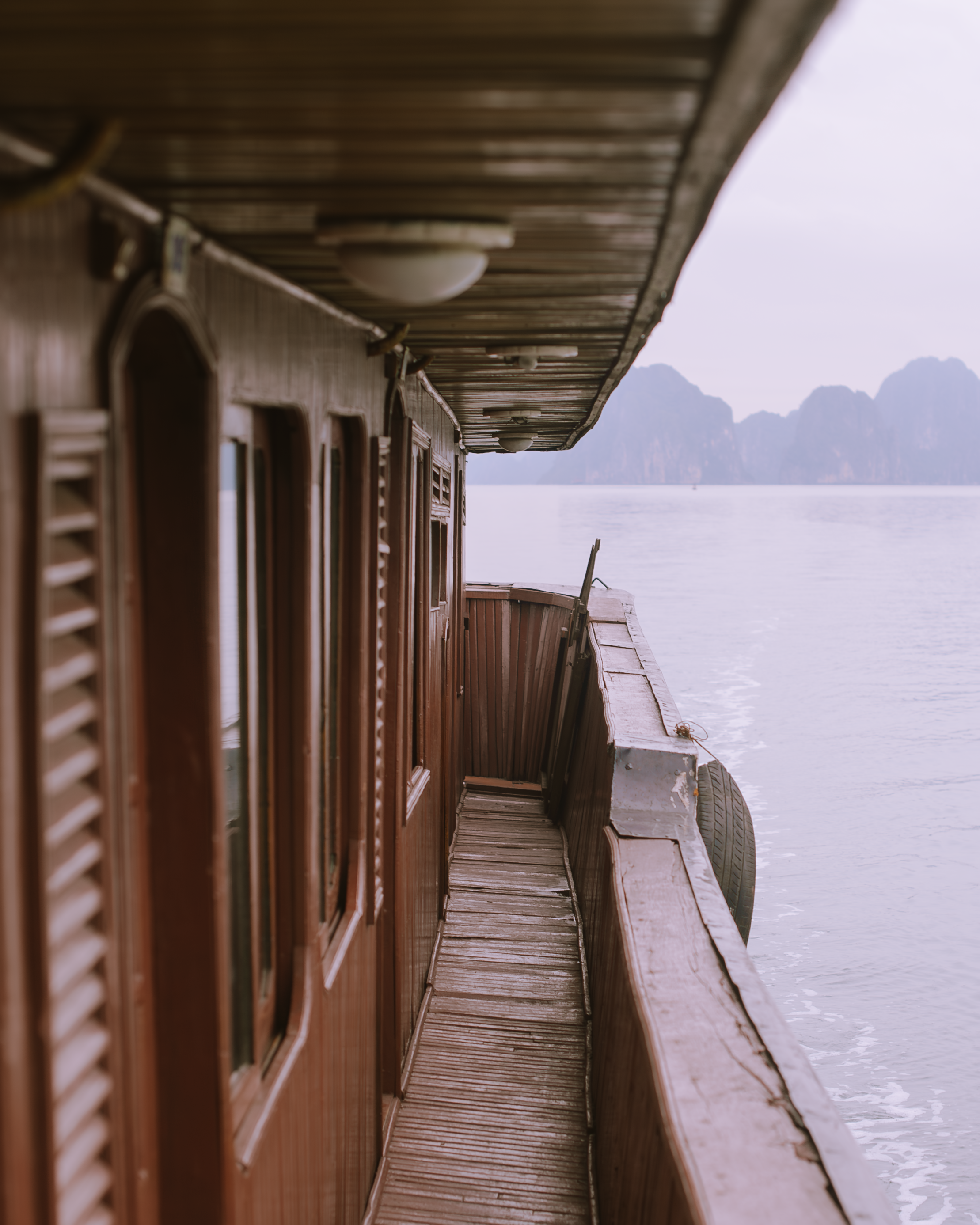 Vietnam Ha Long Bay 1.png