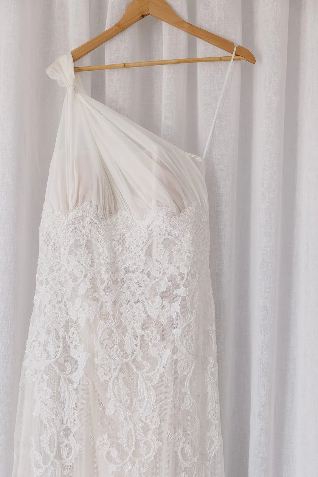 Liv & Jake Photography by Allure Aisle120A6661.JPG