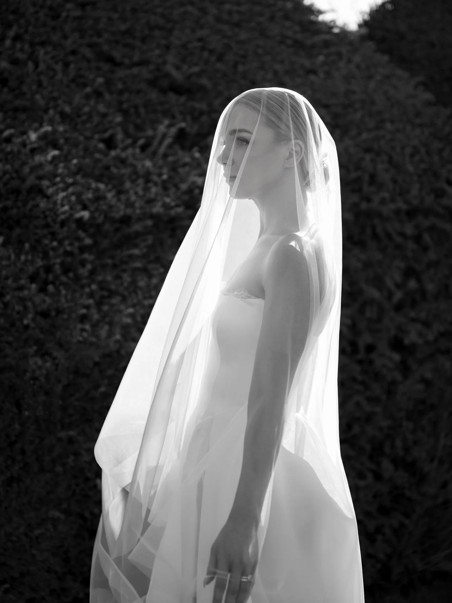 ACCESSORY SPORLIGHT: 

Our beautiful Monica @mon.stop wore our classic 2 tier drop veil for her Paris Elopement to accompany her head to toe @gp.creatives look 🖤

Photo @alyssabelkaciphoto 
Video @belkacifilms 
Hotel @hotelalfredsommier 
Makeup/Hair