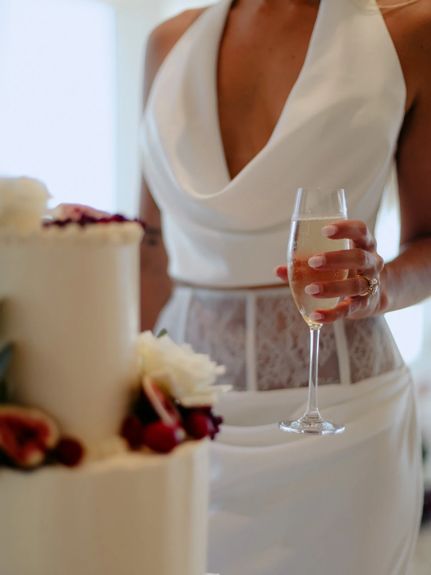 COMING SOON

@hopexpage 

#newcollection #madetoorder #exclusive #bridalreimagined #receptiondress