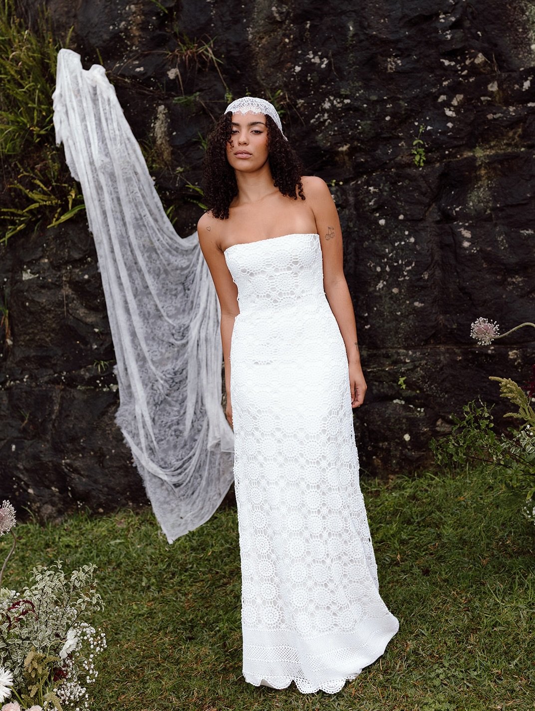 Crochet the bridal way 🖤

Made to order and exclusively available at @hopexpage 

#newcollection #madetoorder #bespokebridal #crochet #crochetweddingdress