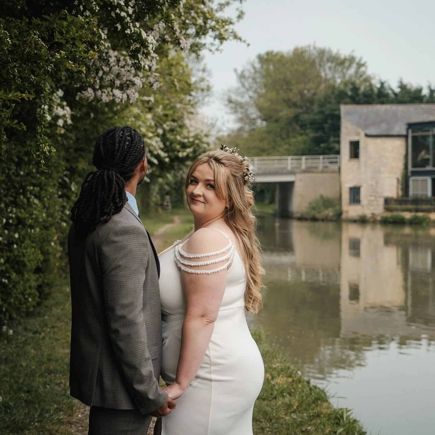 H&amp;K&rsquo;s Wedding was so amazing, I&rsquo;m really honoured to have captured it &hearts;️ at the amazing @navinncosgrove 

#cambridgeshireweddings #ukweddingphotographer #ukweddings #weddingphotog #thewed #brides #weddingphotographeruk