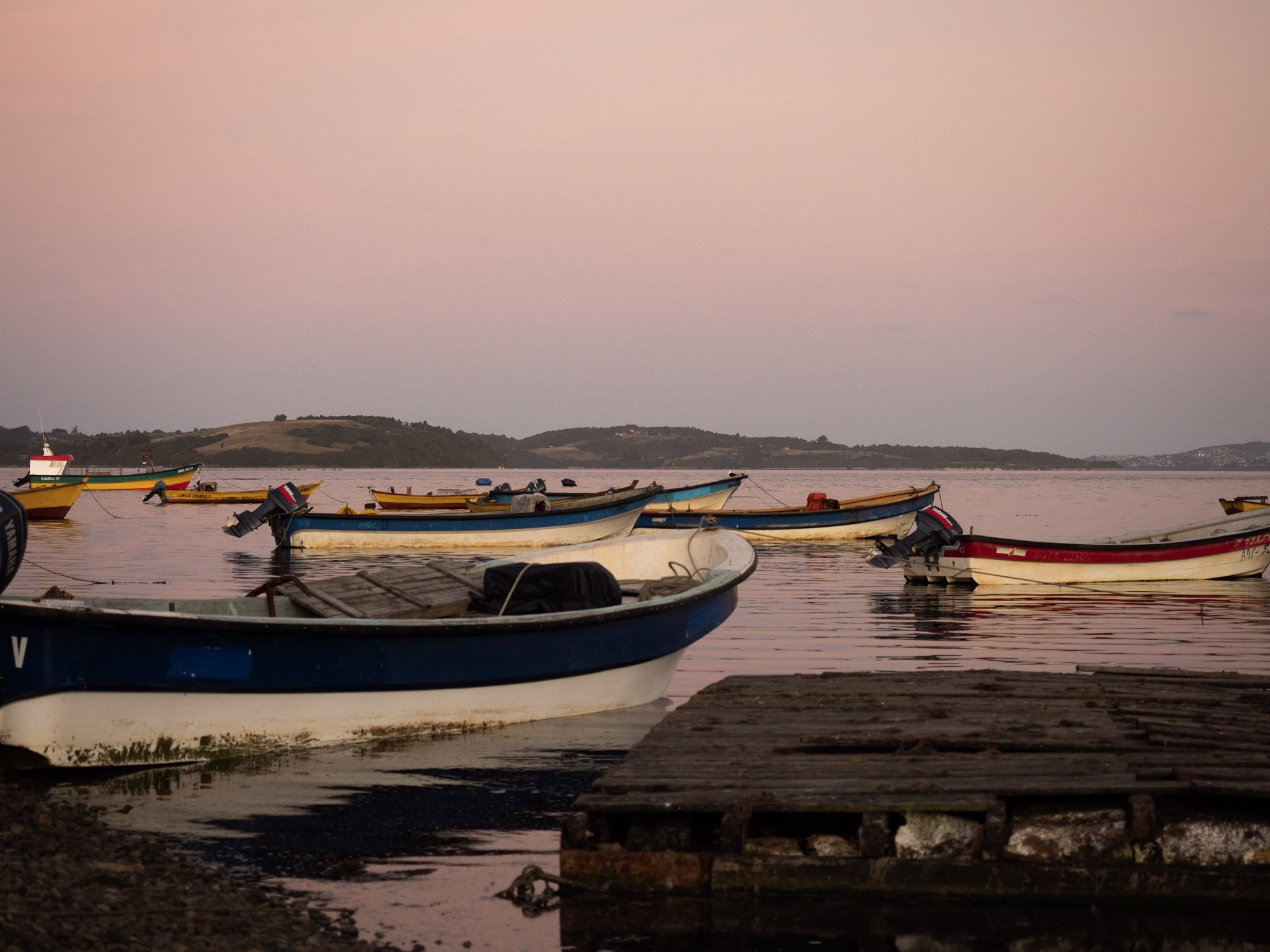 Chiloé is a place where traditional low impact fishing still alive. There are many small fishing communities who protect bays from the toxic salmon industry and others alike. Austral Adventures supports this communities by visiting this areas