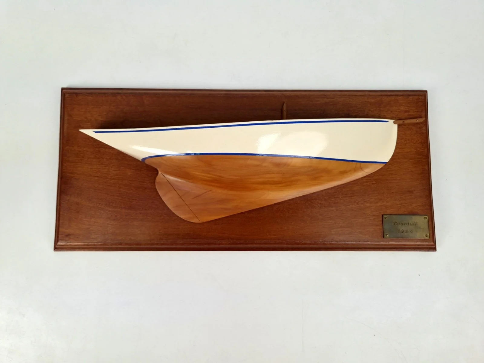 One of a kind Handcrafted Half-Model Côtre de Carantec boat, Half Hull by Daniel Guyomarc'h