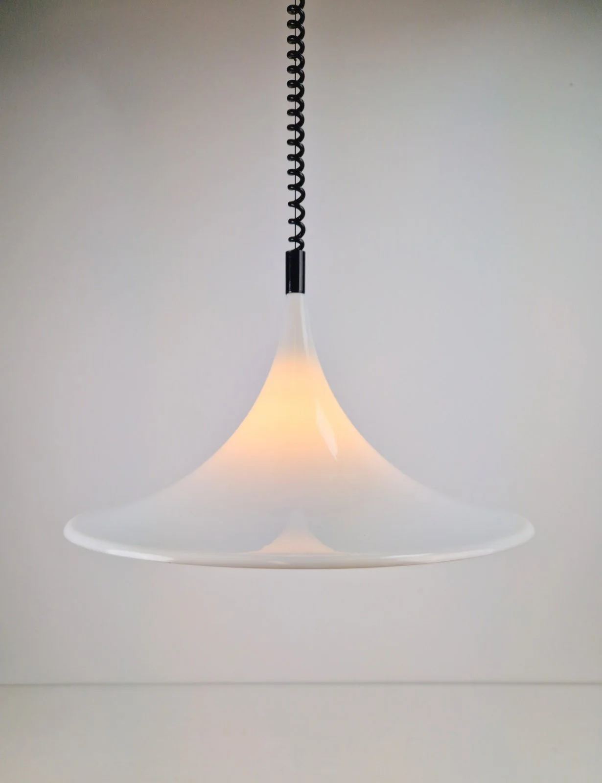 White acrylic Witch Hat, Suspension Pendant Lamp, by Harco Loor, 1980