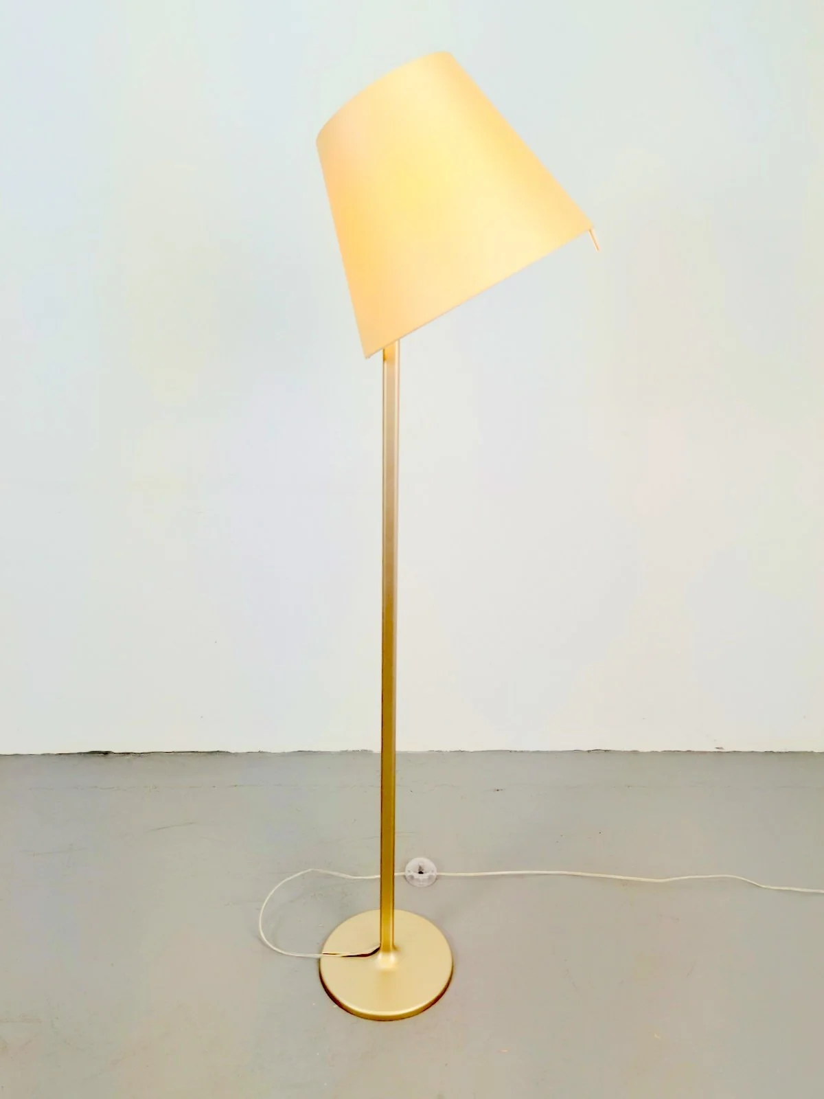 Melampo zamac gold Floorlamp by Adrien Gardere for Artemide