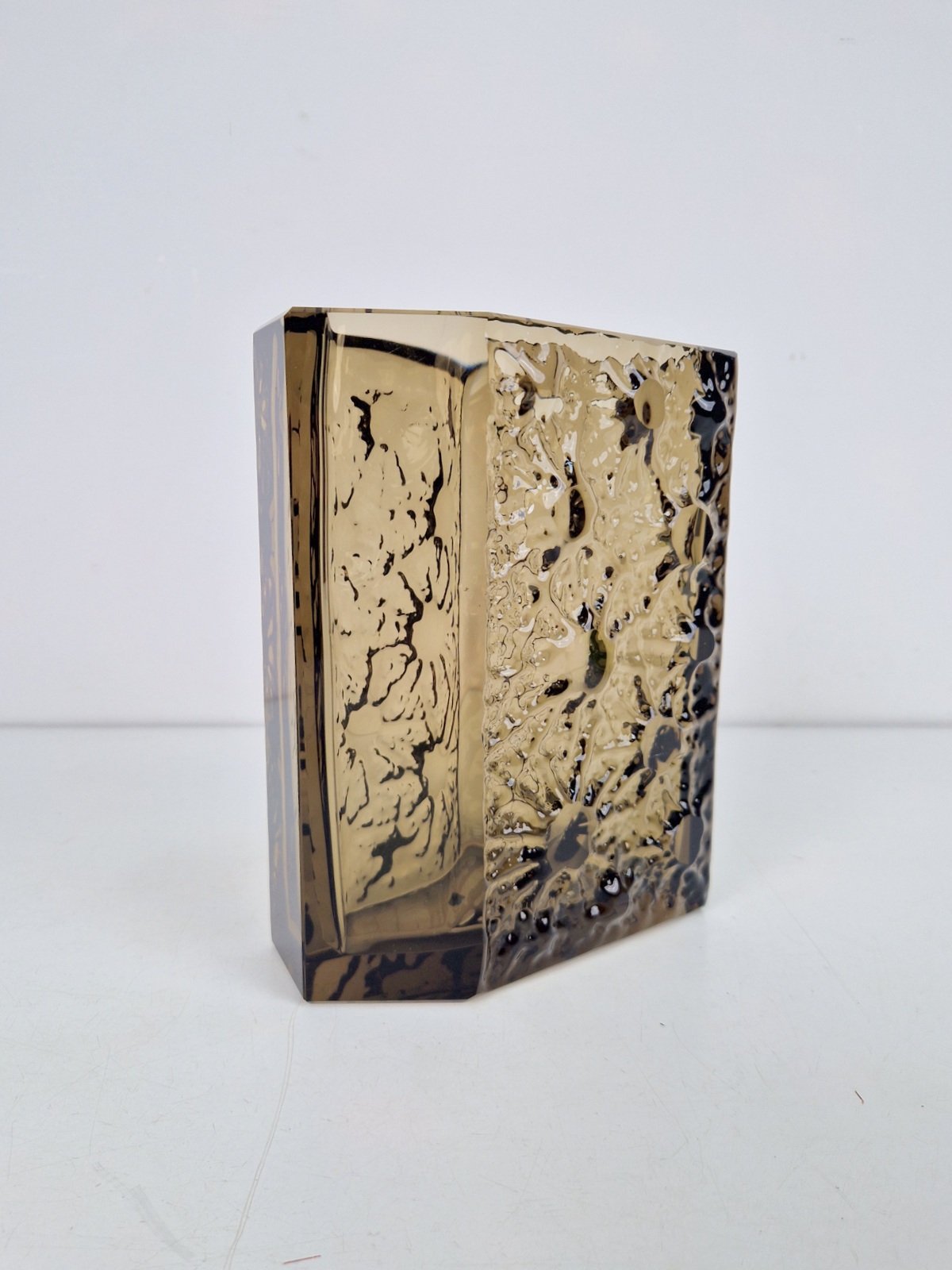 Art Cut Glass Vase by Václav Hanuš for Desná Glassworks, Czech 1970s