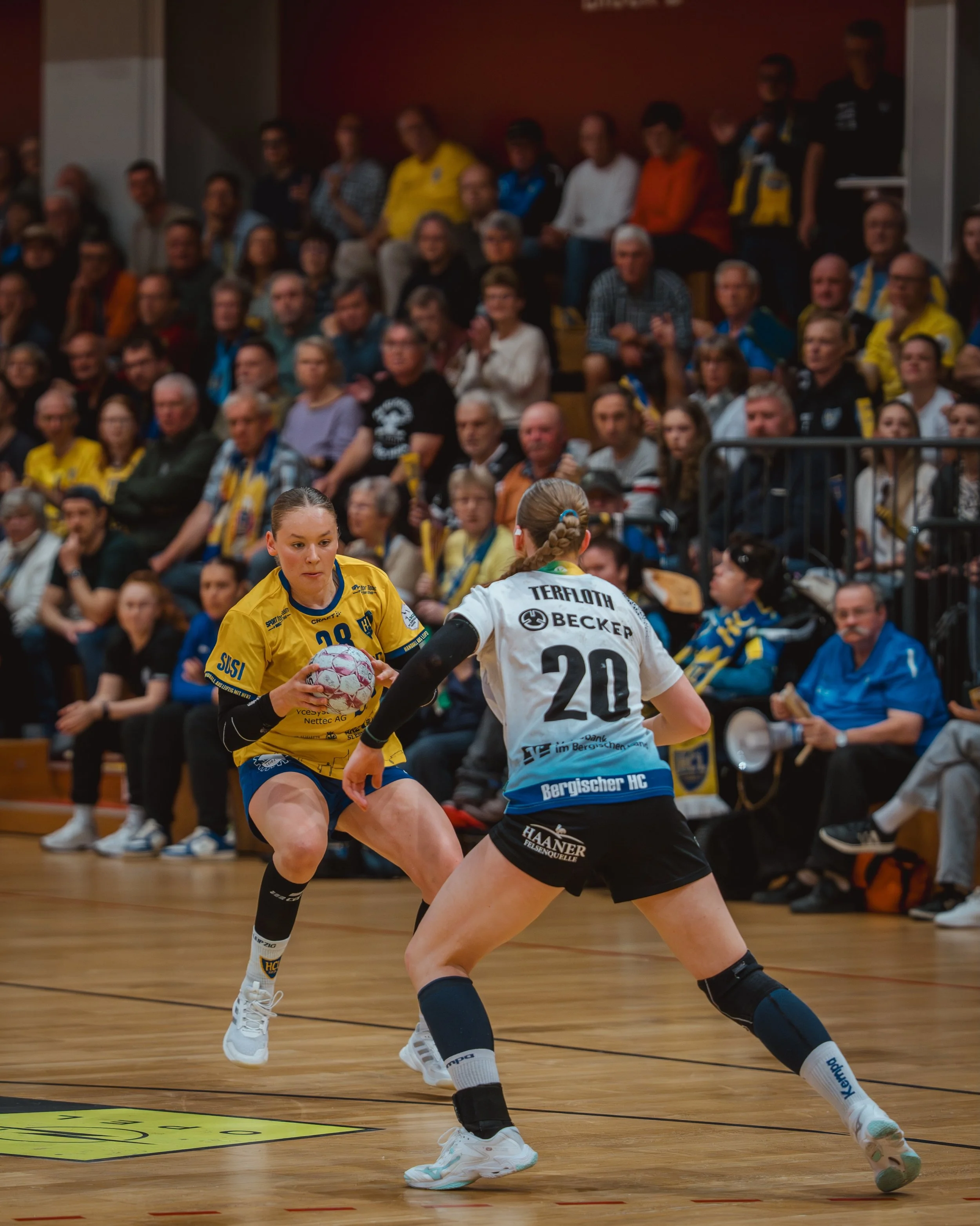Was gut ein Spiel gestern! Hier sind die highlights 🔥

#hcleipzig #handballfrauen #handball #explore #leipzig