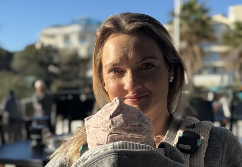 Führungskarriere mit Kindern: Anne Bäumler mit Kind