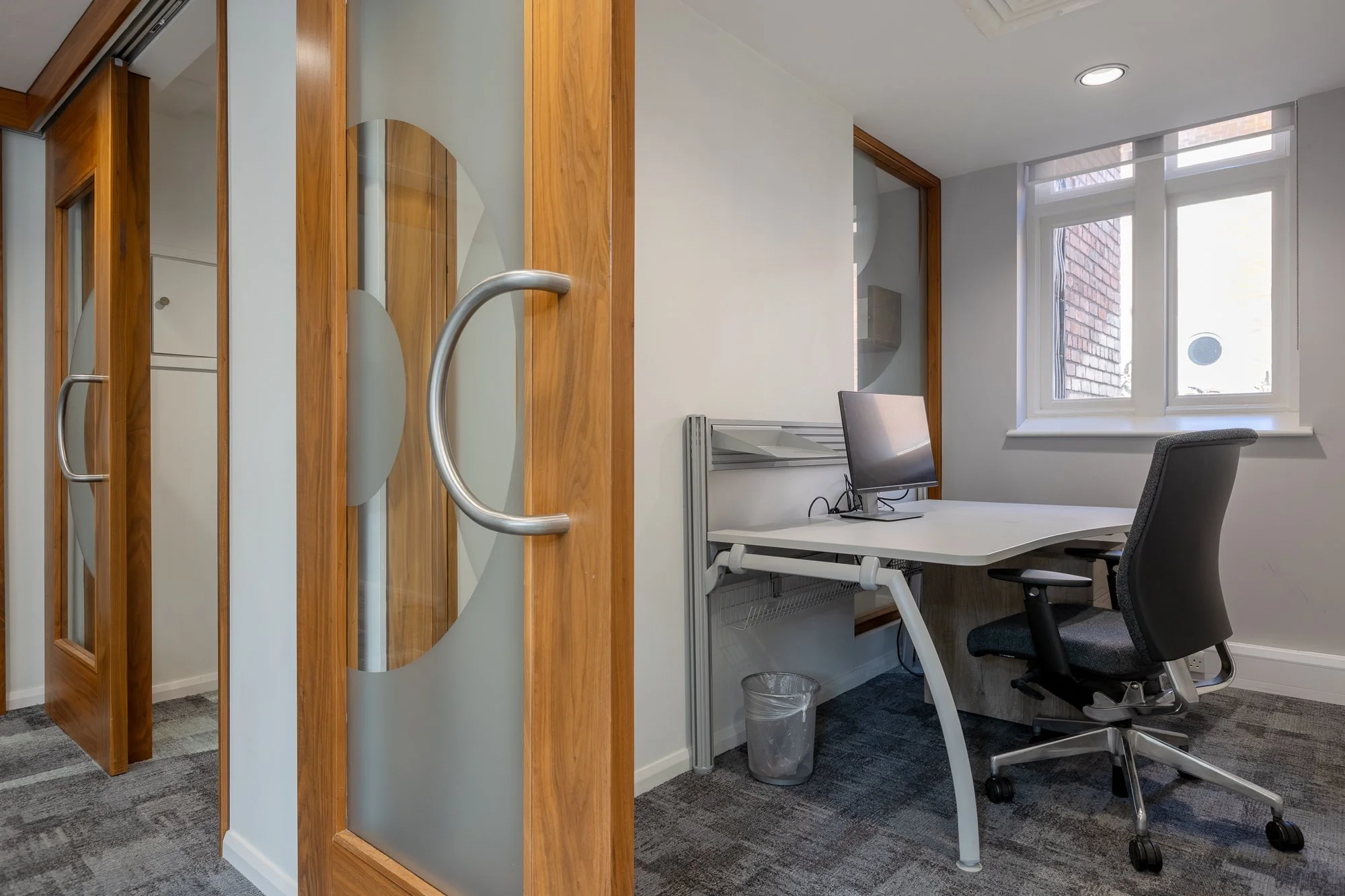 Single Person Office